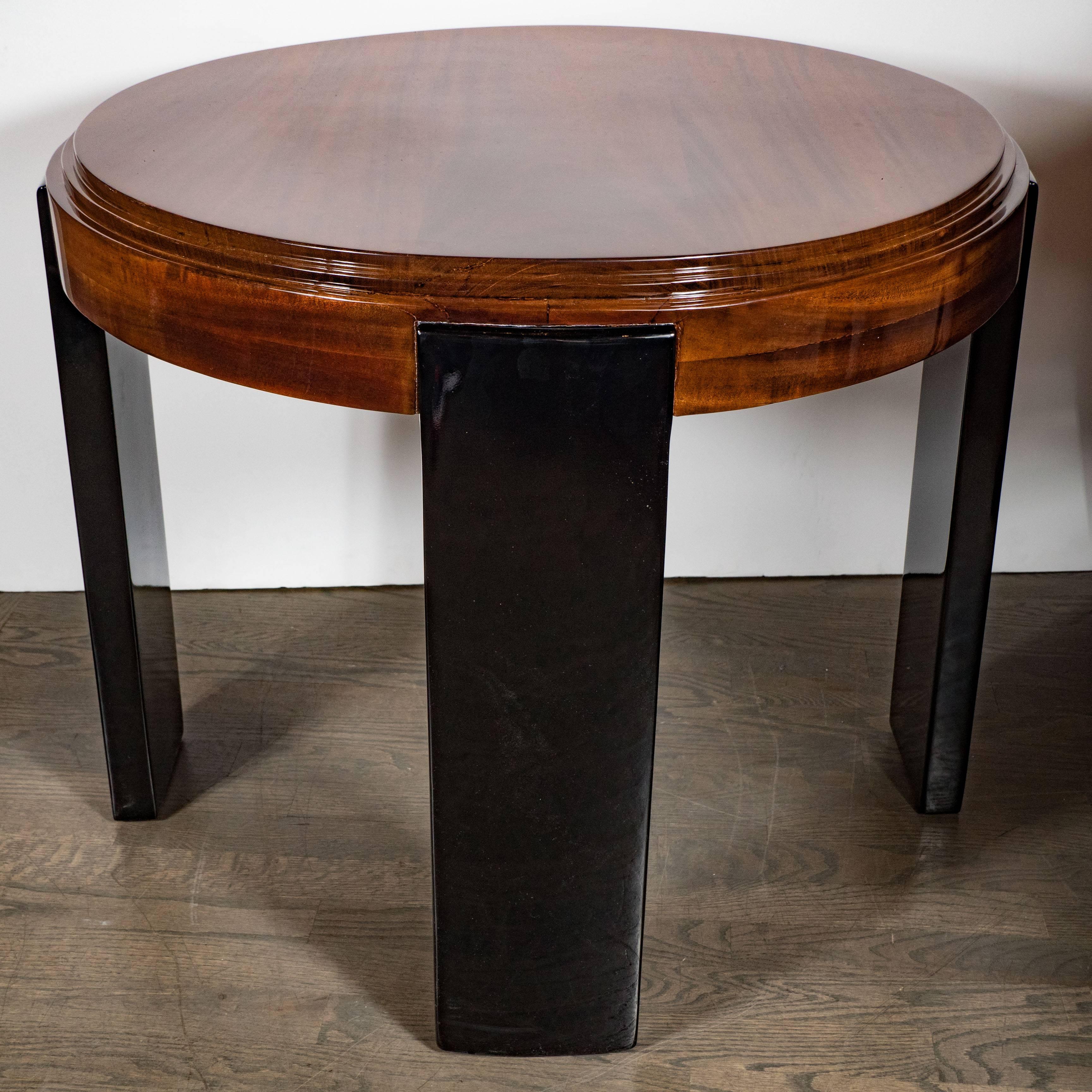 Art Deco Skyscraper Style Stepped Detail Side Table with Black Lacquer Legs In Excellent Condition For Sale In New York, NY