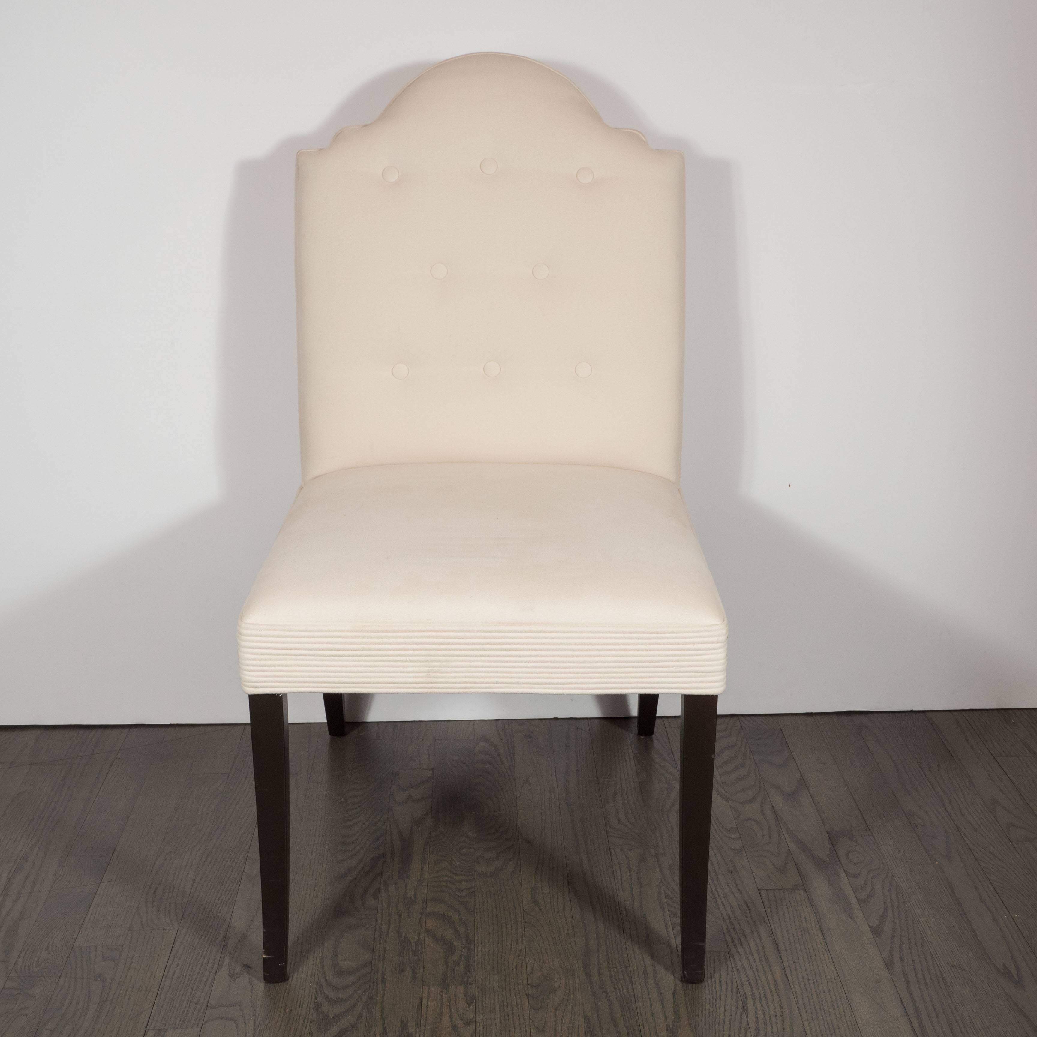 Moderne Paire de luxueuses chaises élégantes à dossier en volute tapissées de cachemire Loro Piana en vente