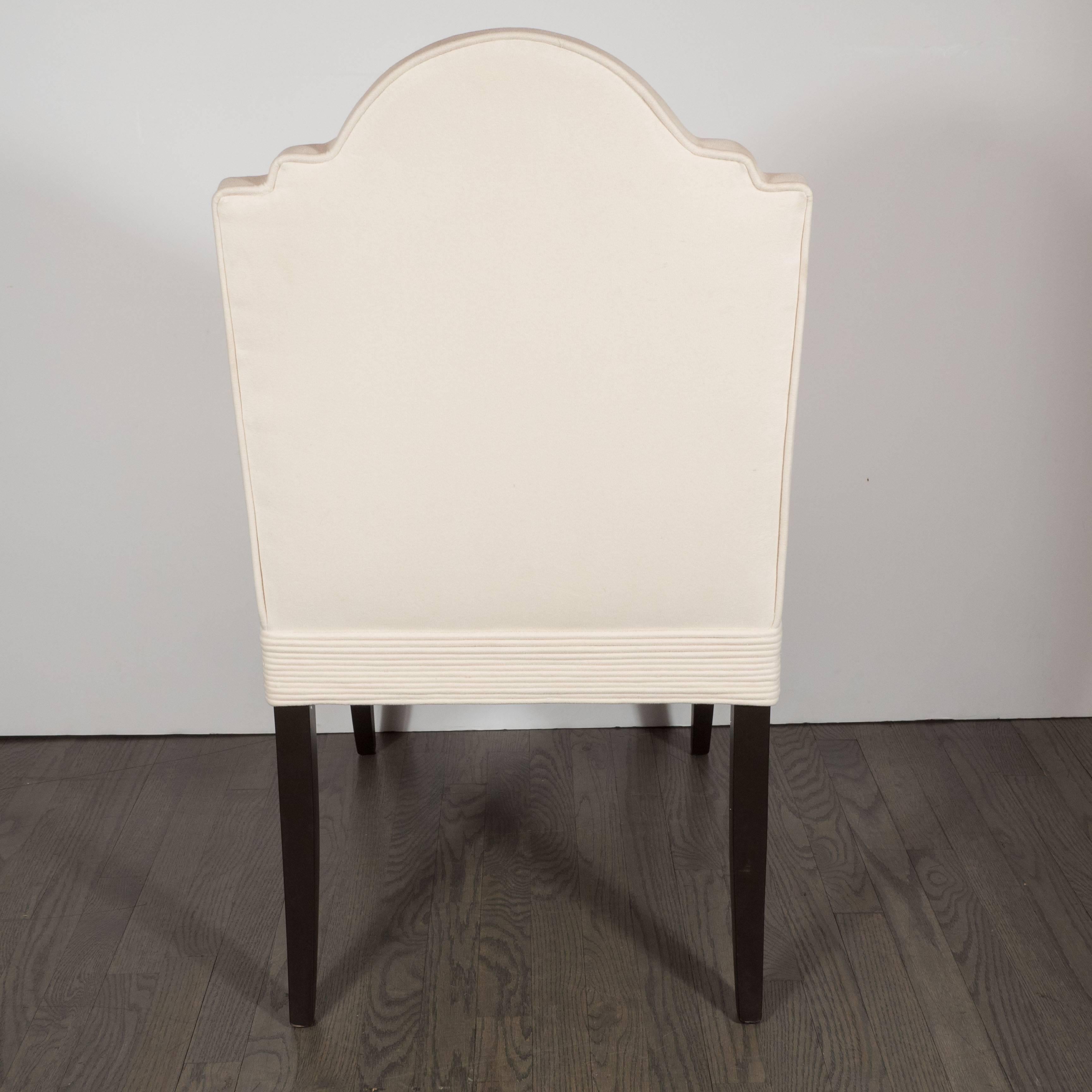 Paire de luxueuses chaises élégantes à dossier en volute tapissées de cachemire Loro Piana Excellent état - En vente à New York, NY