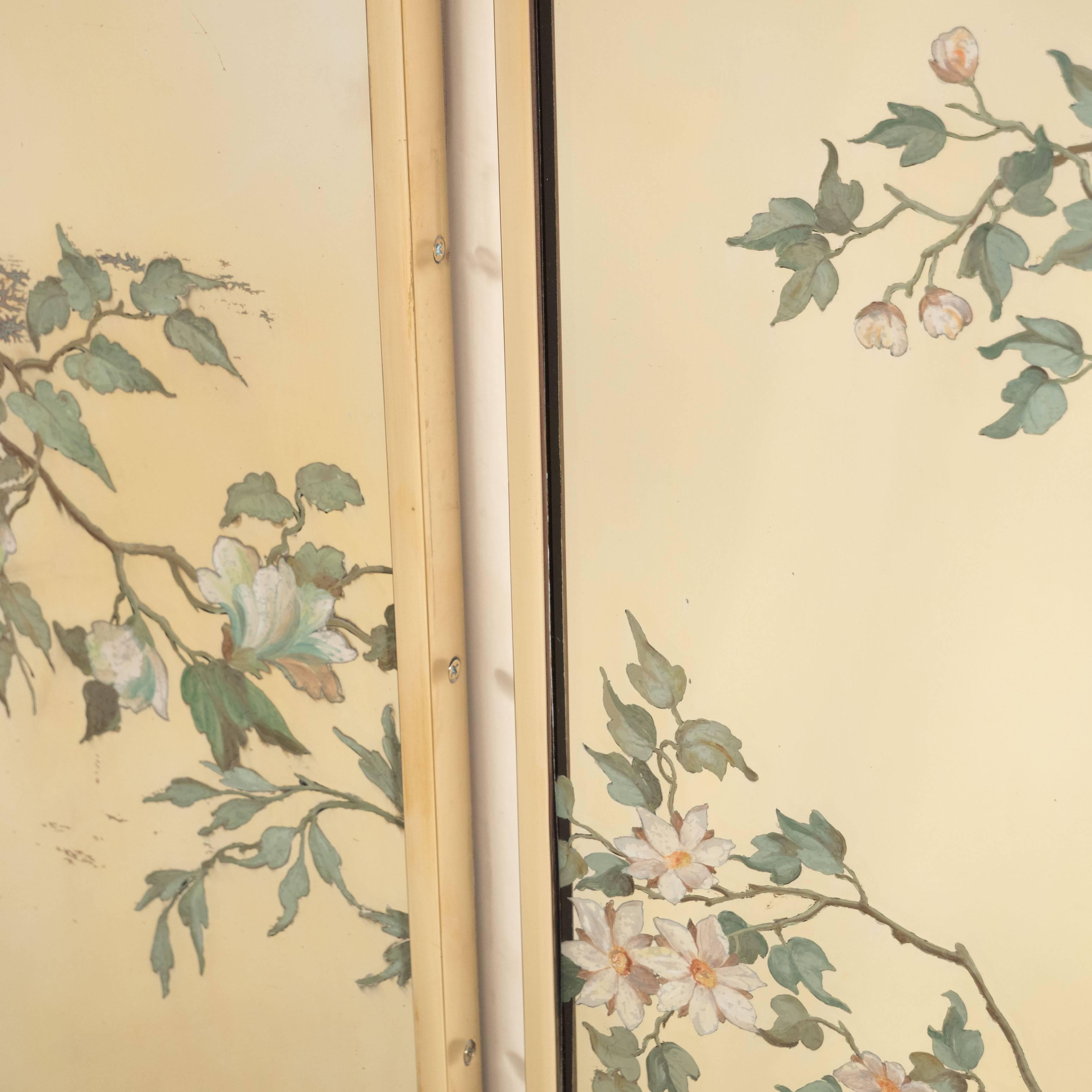 Gorgeous Pair of Mid-Century Chinoiserie Mirrors with Polished Brass Frame 2