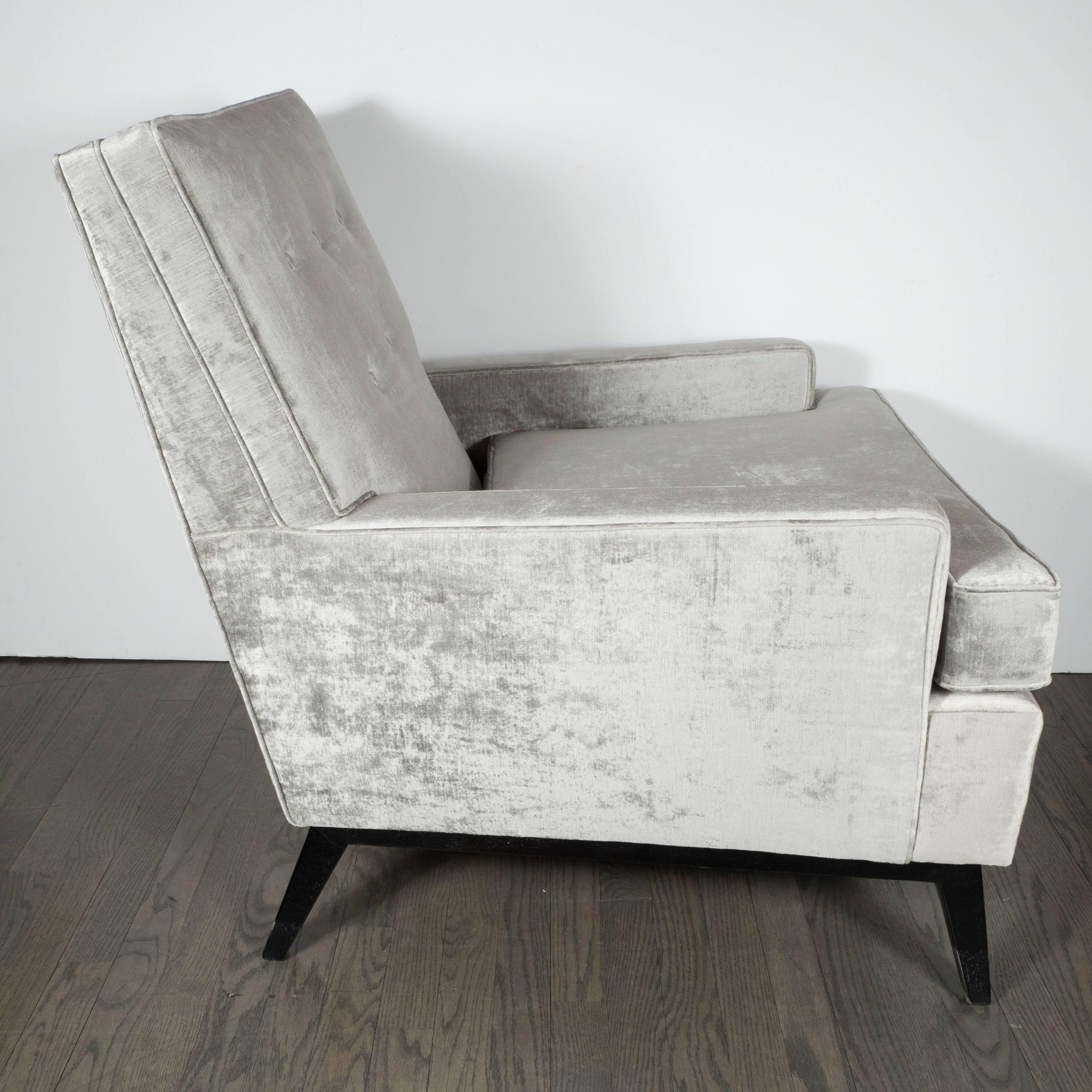 Mid-Century Modern Splayed Leg Armchair in the Manner of McCobb In Excellent Condition In New York, NY