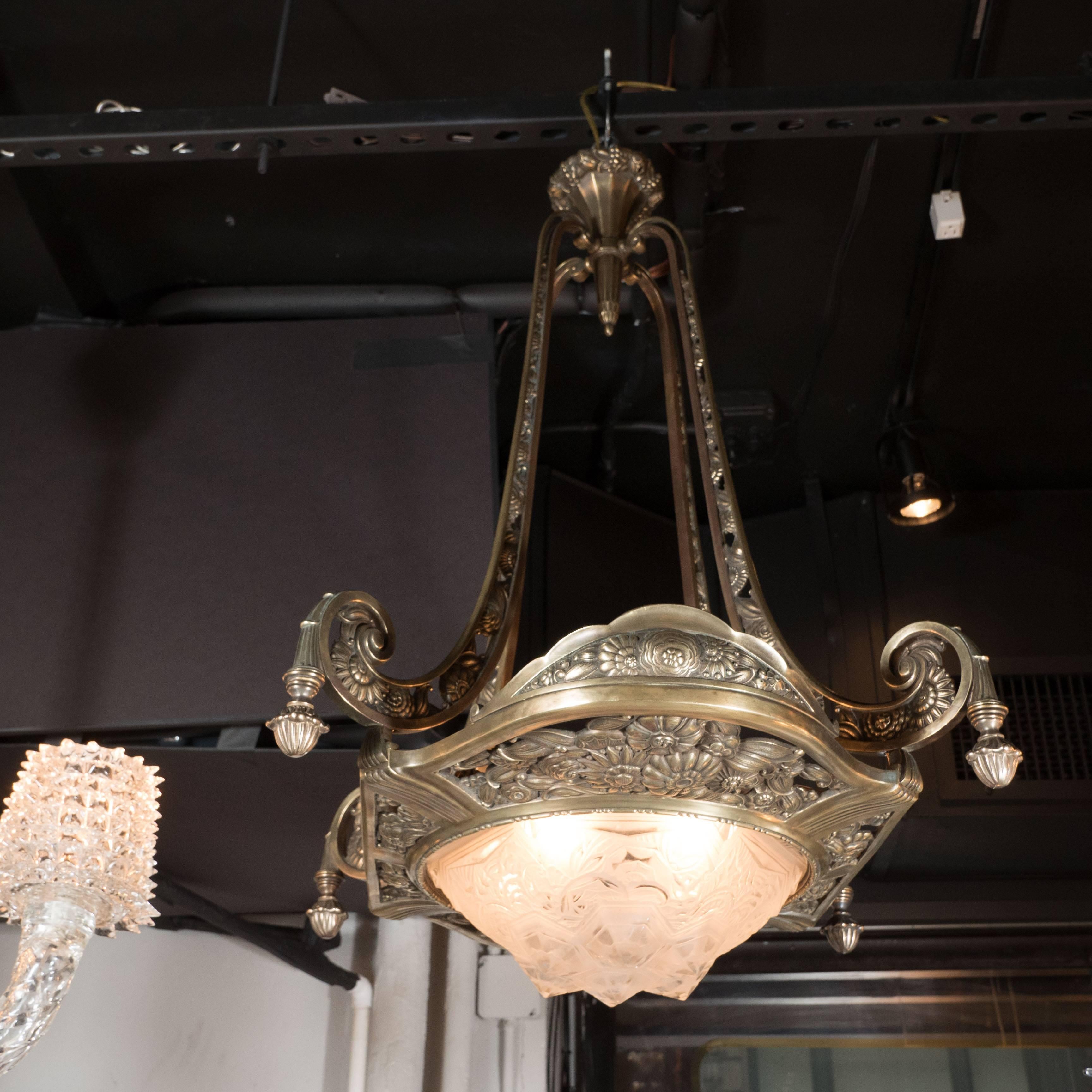Magnificent Art Deco Bronze and Relief Frosted Glass Chandelier In Excellent Condition In New York, NY