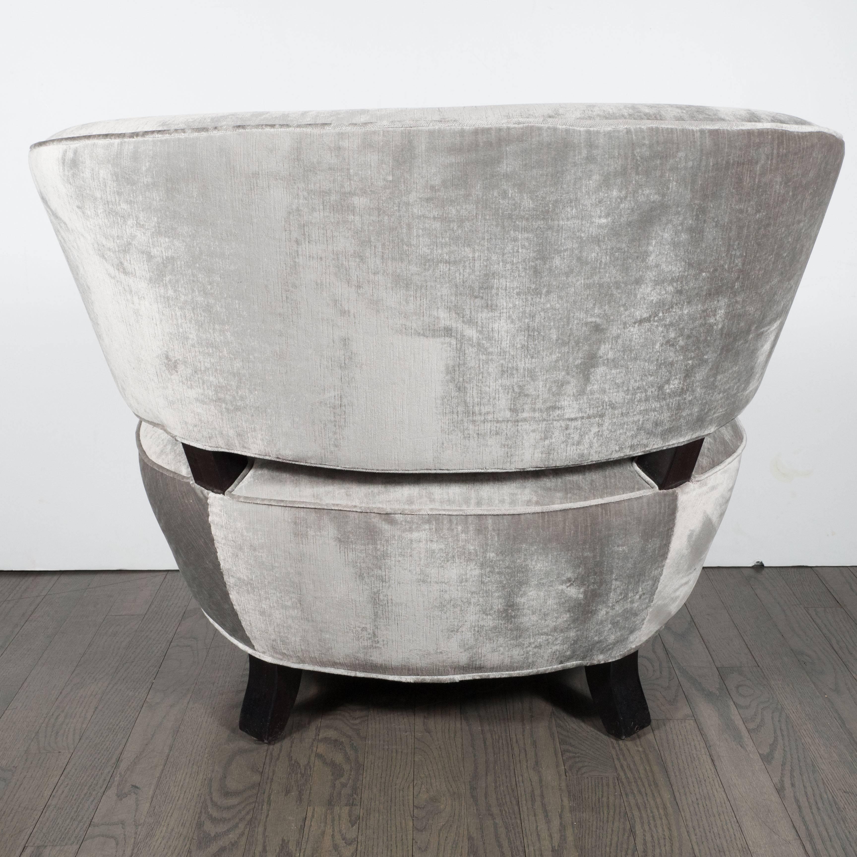 Mid-20th Century Pair of Art Deco Round Slipper Chairs in Smoked Platinum Velvet by Gilbert Rohde