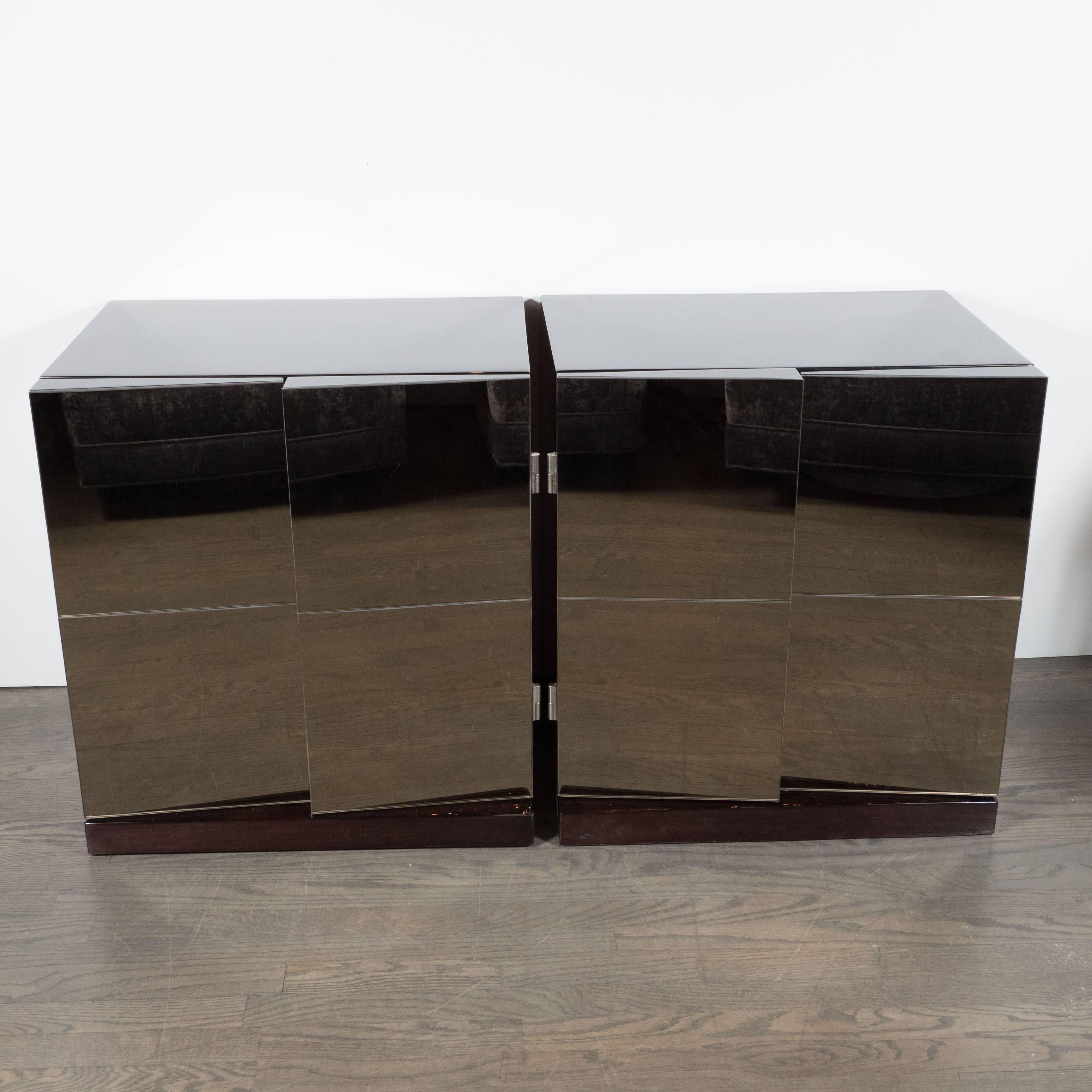 Pair of Mid-Century Nightstands with Angled Cubist Smoked Mirror Fronts Panels In Excellent Condition In New York, NY