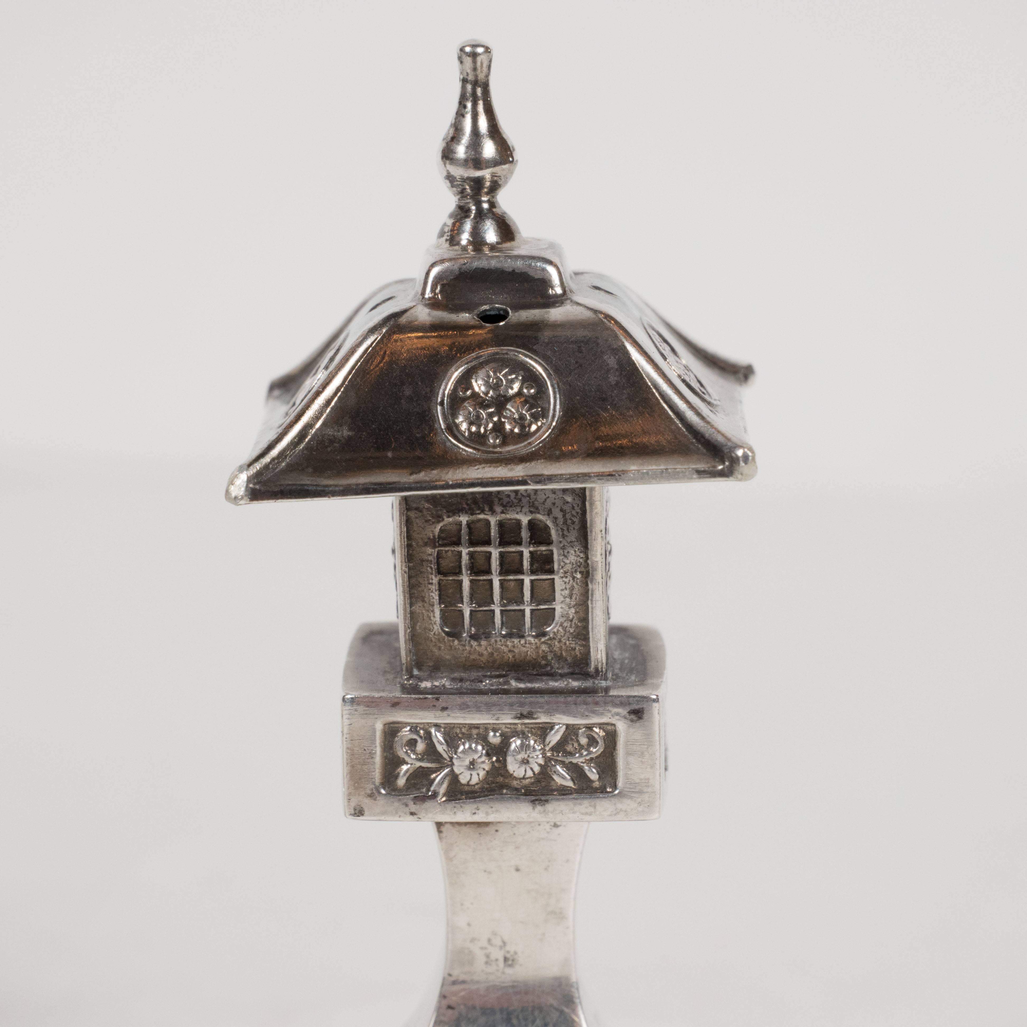 Elegant Pair of Imperial Chinese Pagoda Style Sterling Salt and Pepper Shakers In Excellent Condition In New York, NY