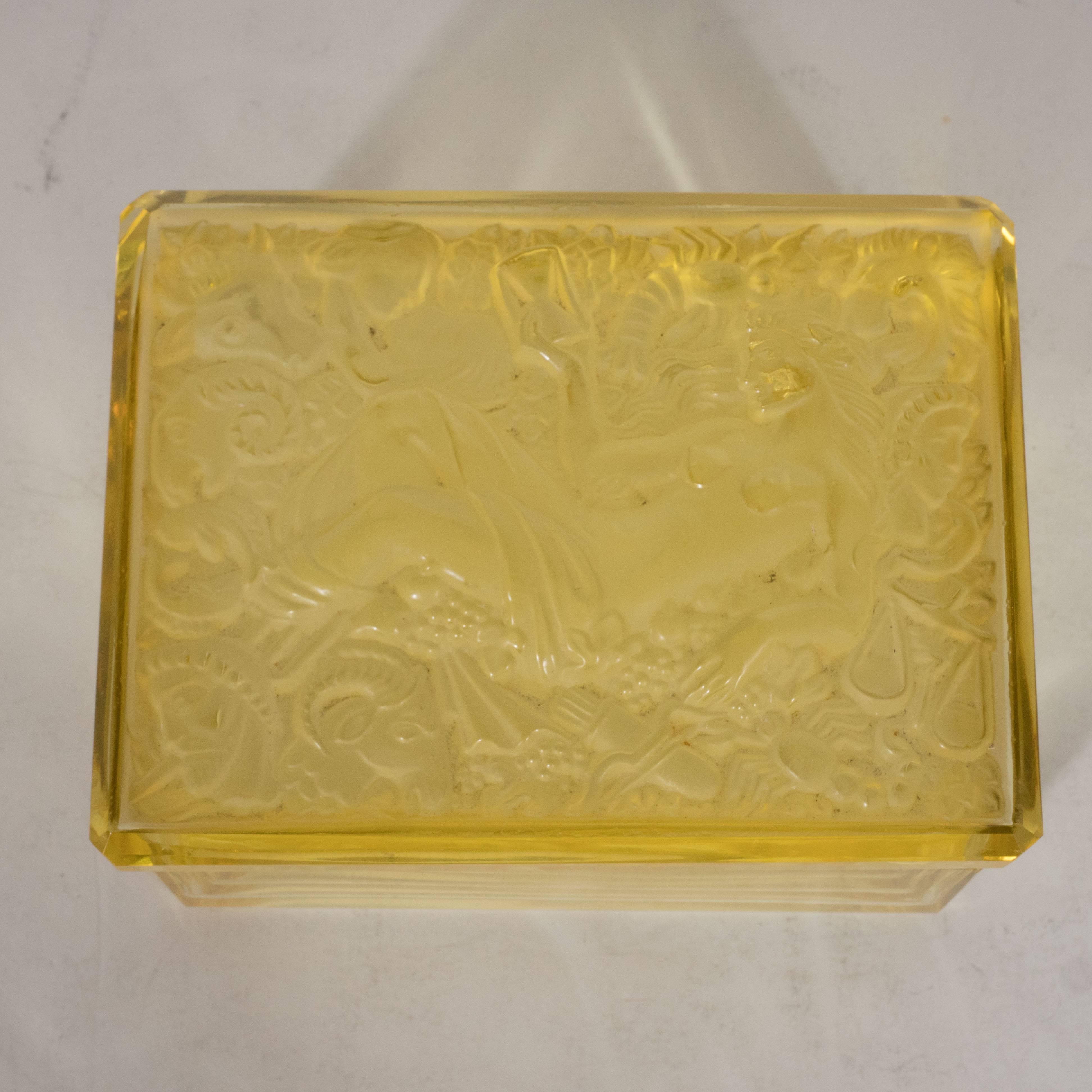 French Art Deco Citrine Glass Box with Raised Zodiac Motifs In Excellent Condition In New York, NY