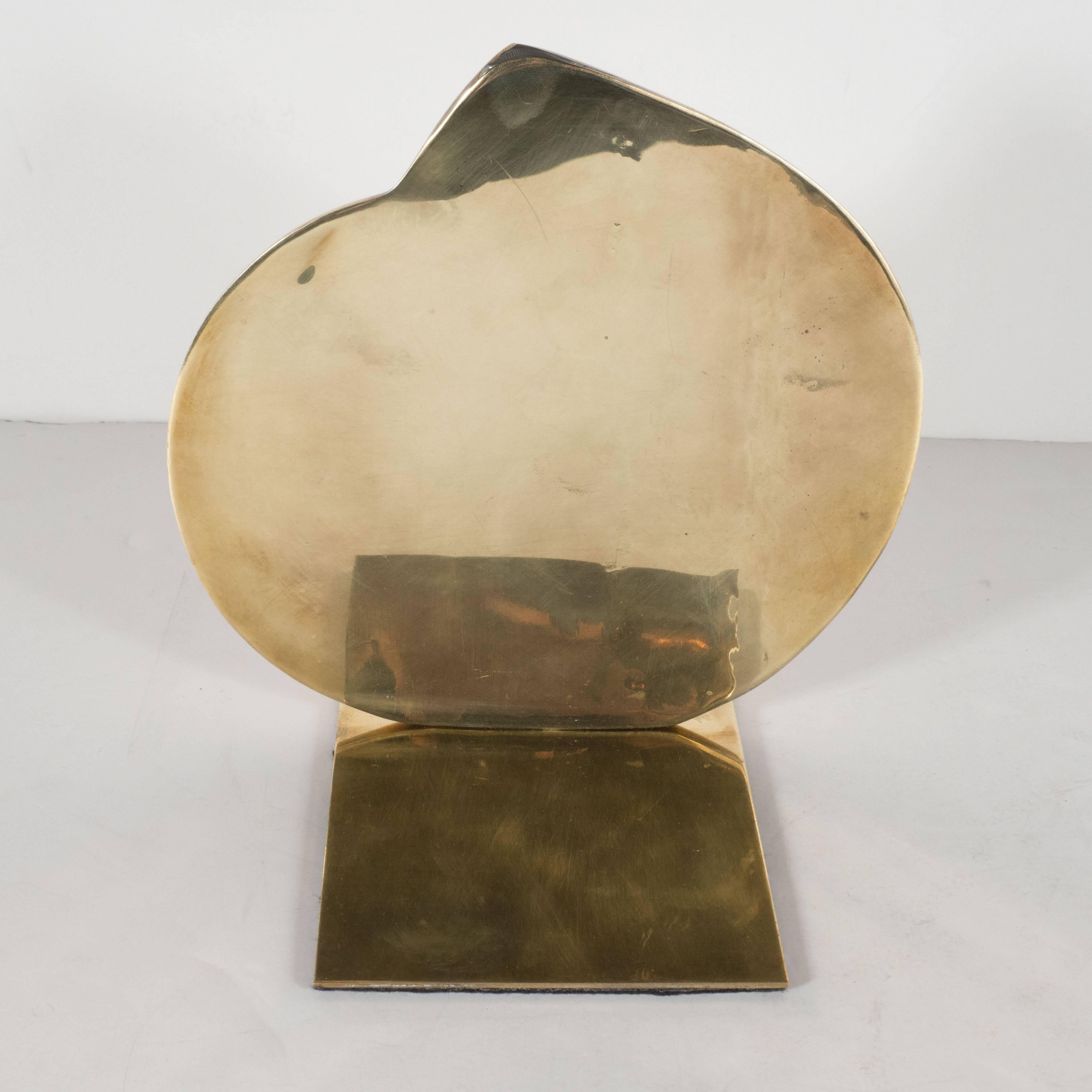 Mid-Century Modernist Pair of Nautilus Shell Bookends in Lustrous Brass In Excellent Condition In New York, NY