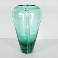 Vase en verre de Murano soufflé à la bouche vert émeraude, de style moderne du milieu du siècle dernier