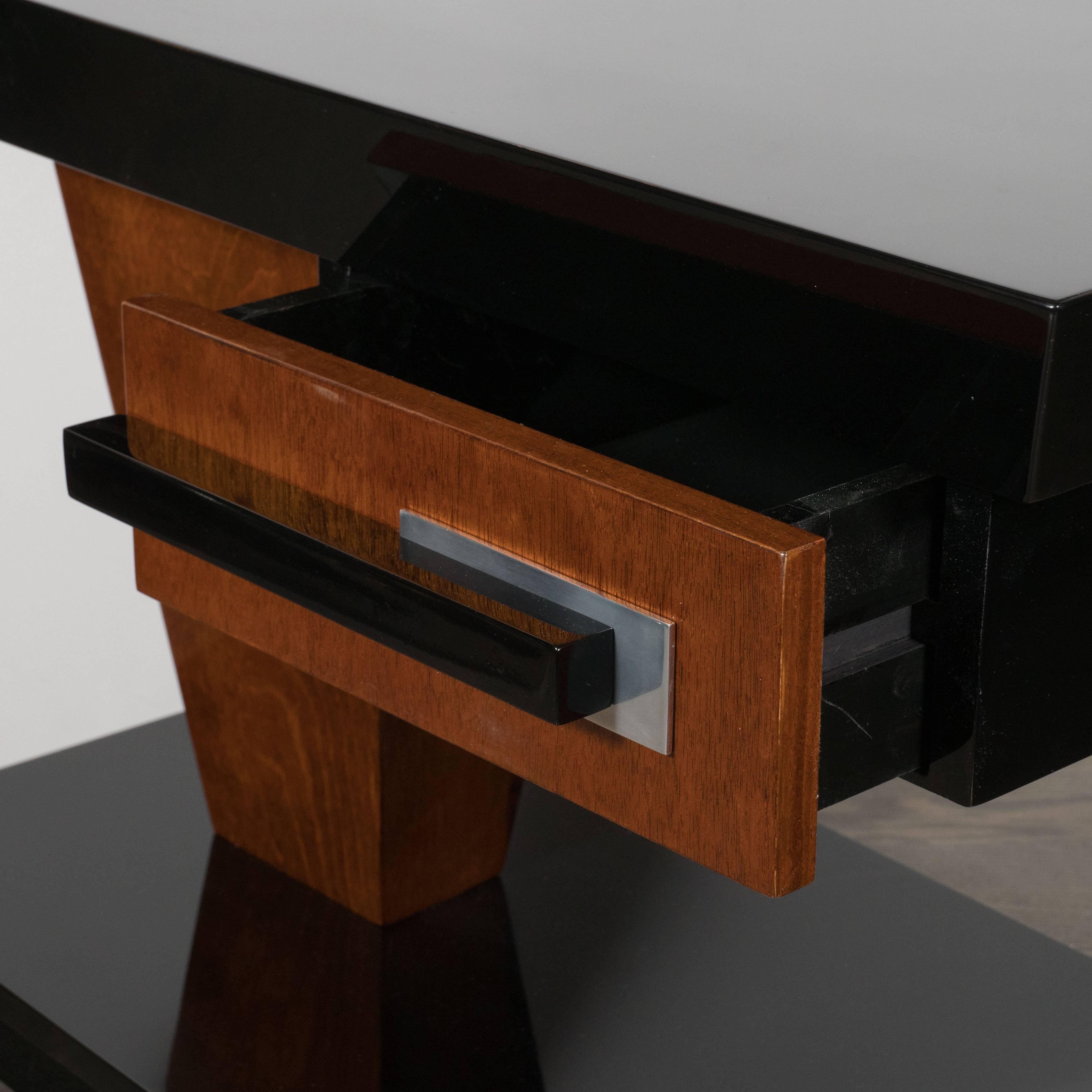 Mid-20th Century Pair of Art Deco End Tables in Black Lacquer and Burled Walnut by Donald Deskey