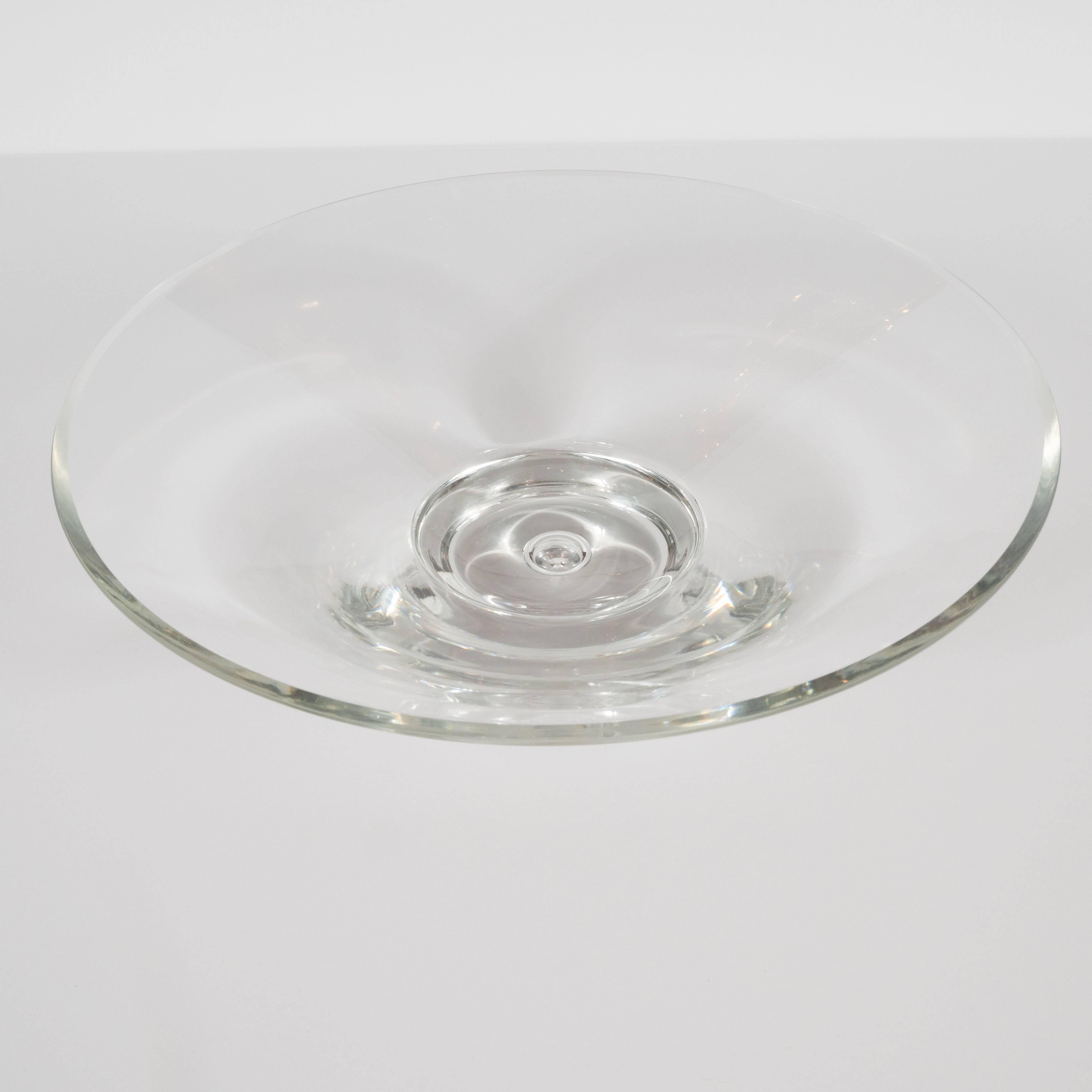 Mid-Century Modern Bowl with Suspended Bubble Detail by Steuben Glass In Excellent Condition In New York, NY