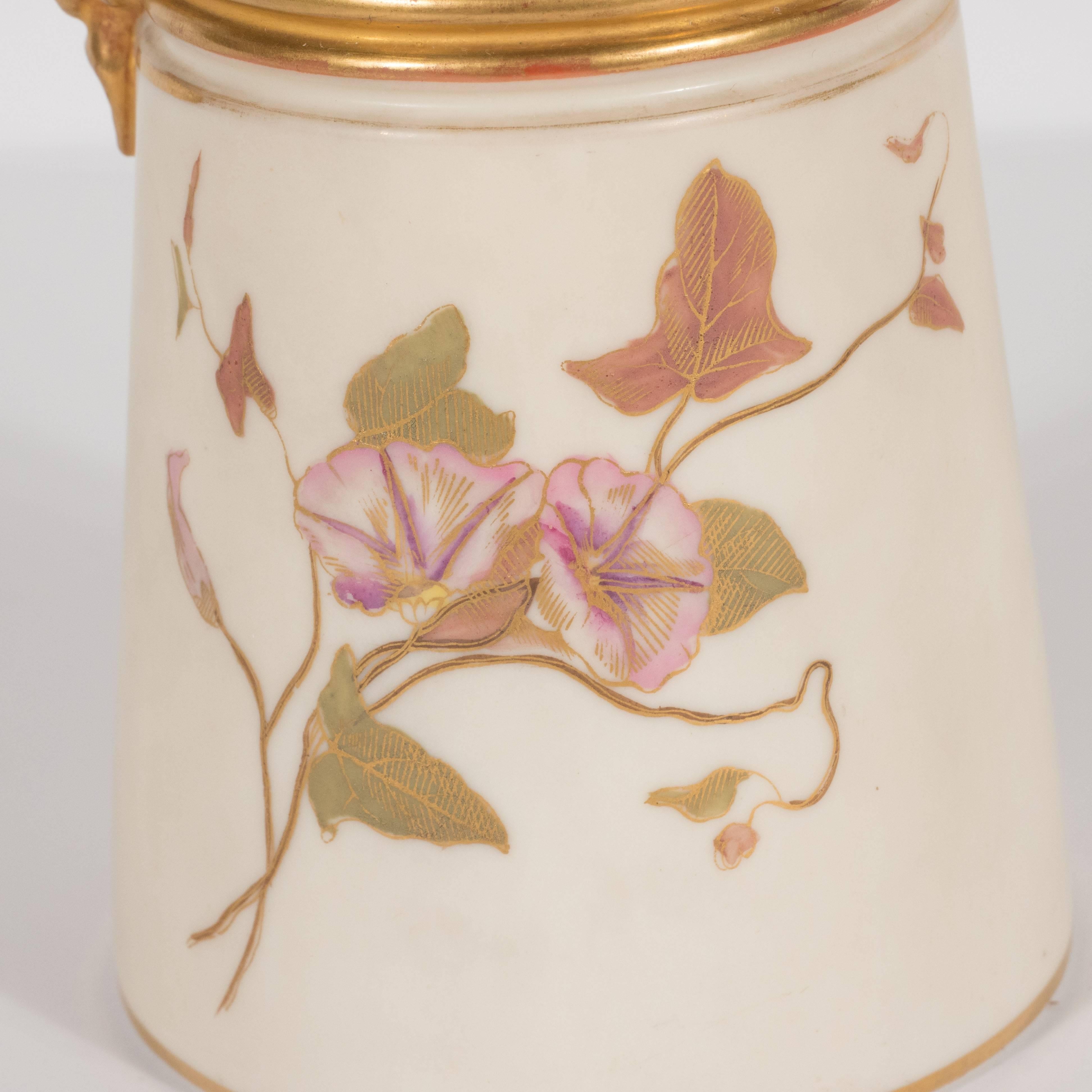 Hand-Painted Gilded Art Nouveau Bonn Royal Worcester Vase with Floral Motif For Sale 2
