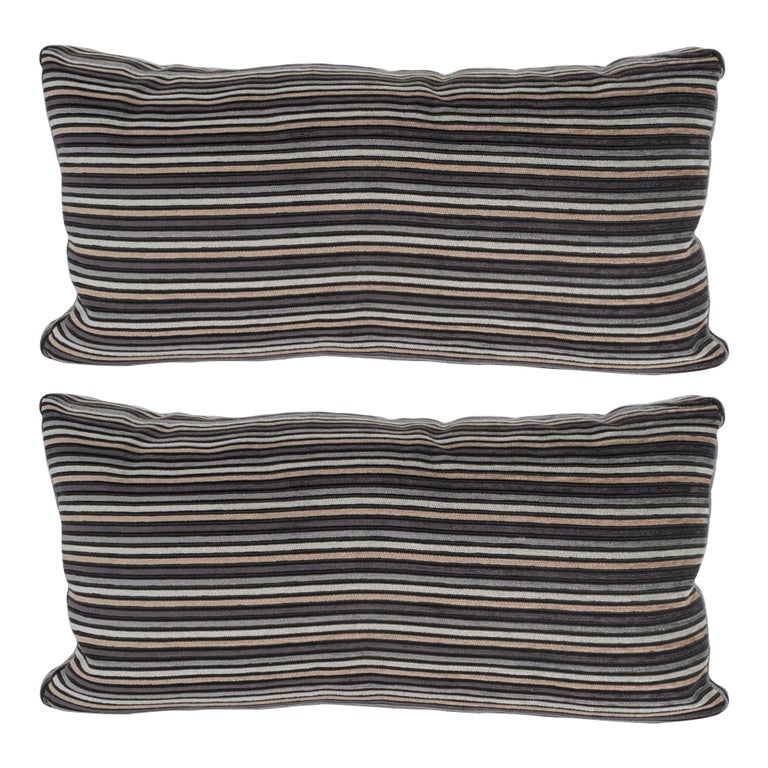 Pair of Modern Rectangular Striped Velvet Pillows in Neutral Silver and