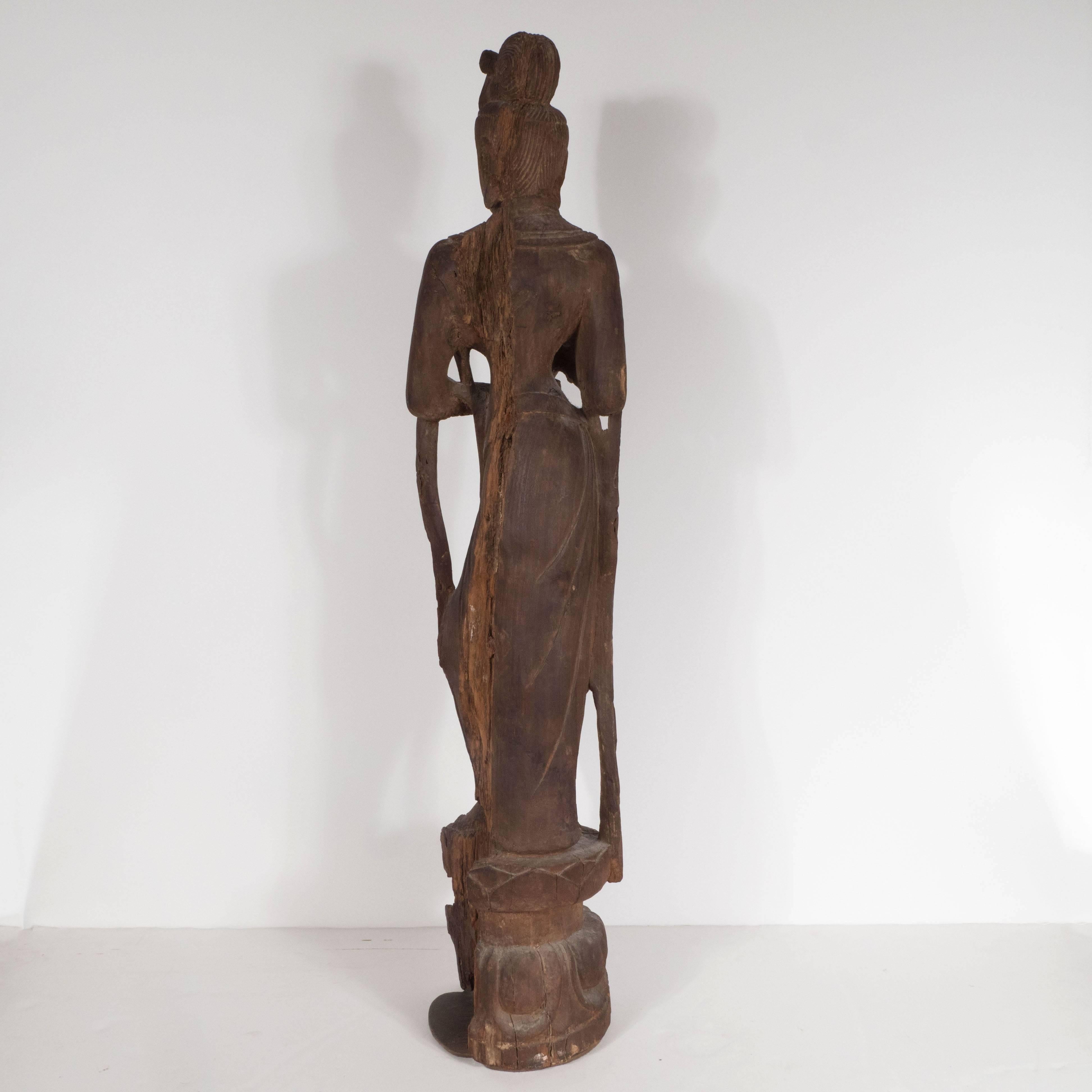 18th Century Hand-Carved Jichi Wood Guanyin Figure For Sale 1