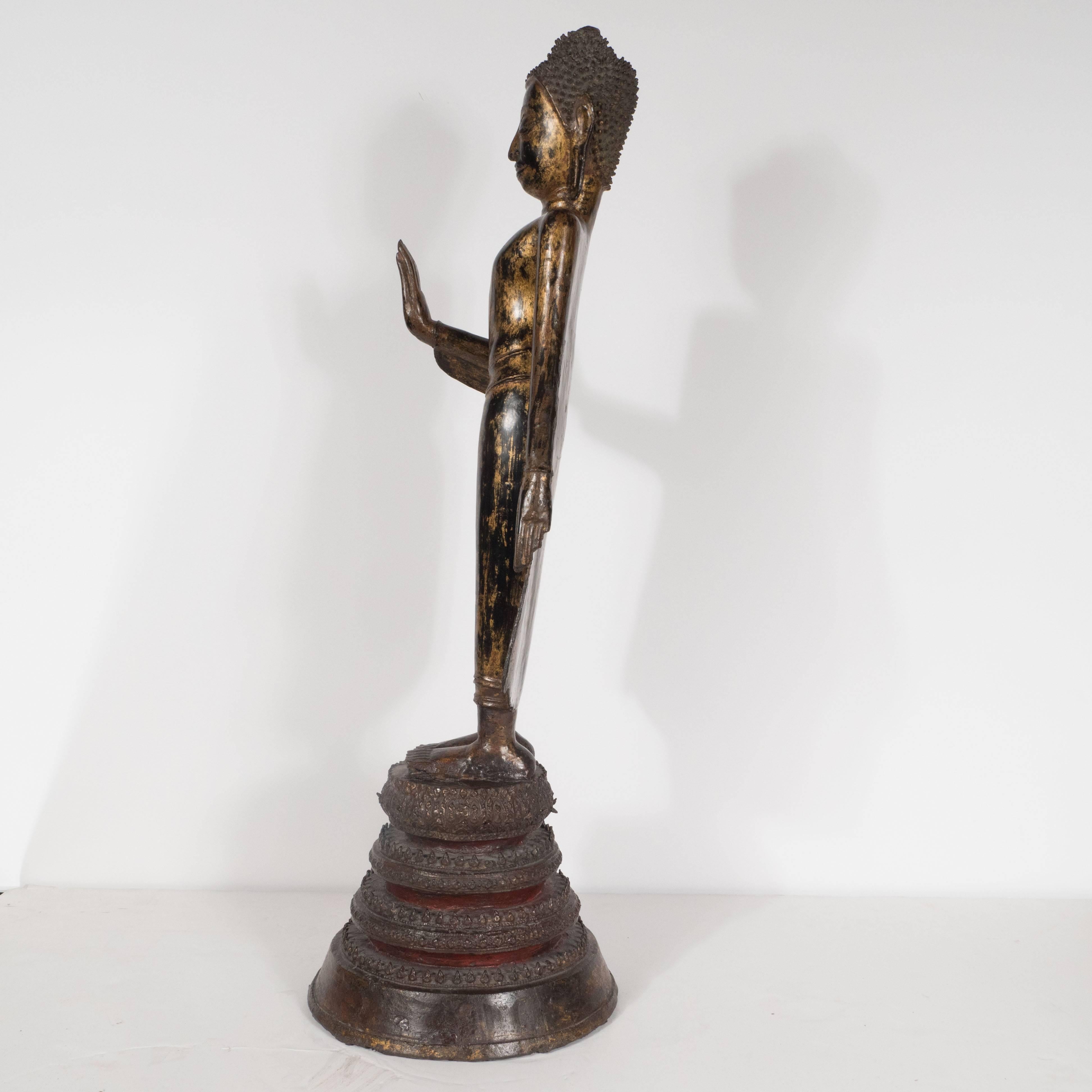 19th Century Thai Bronze Buddha with Patinated Gold Surface For Sale 3