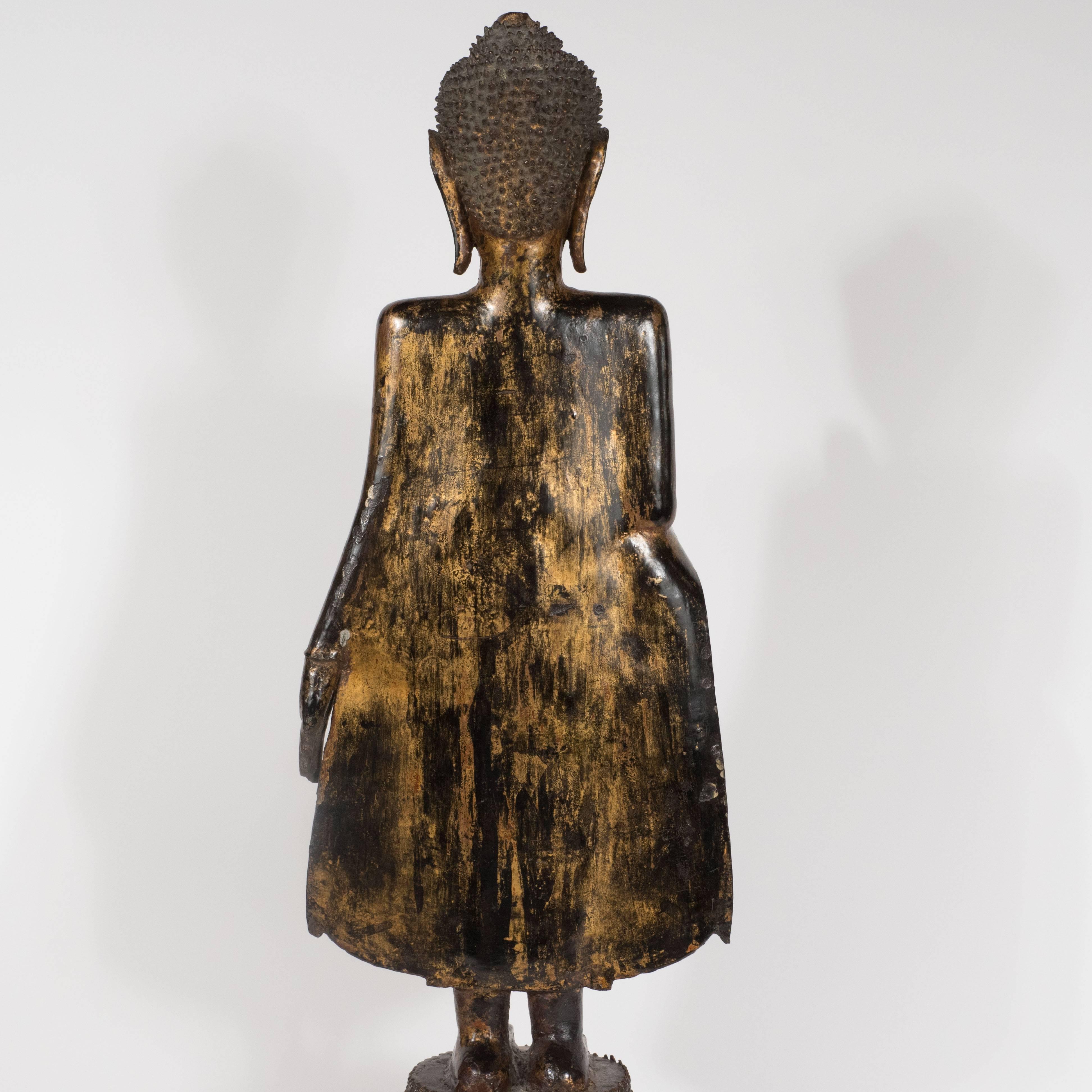19th Century Thai Bronze Buddha with Patinated Gold Surface For Sale 4