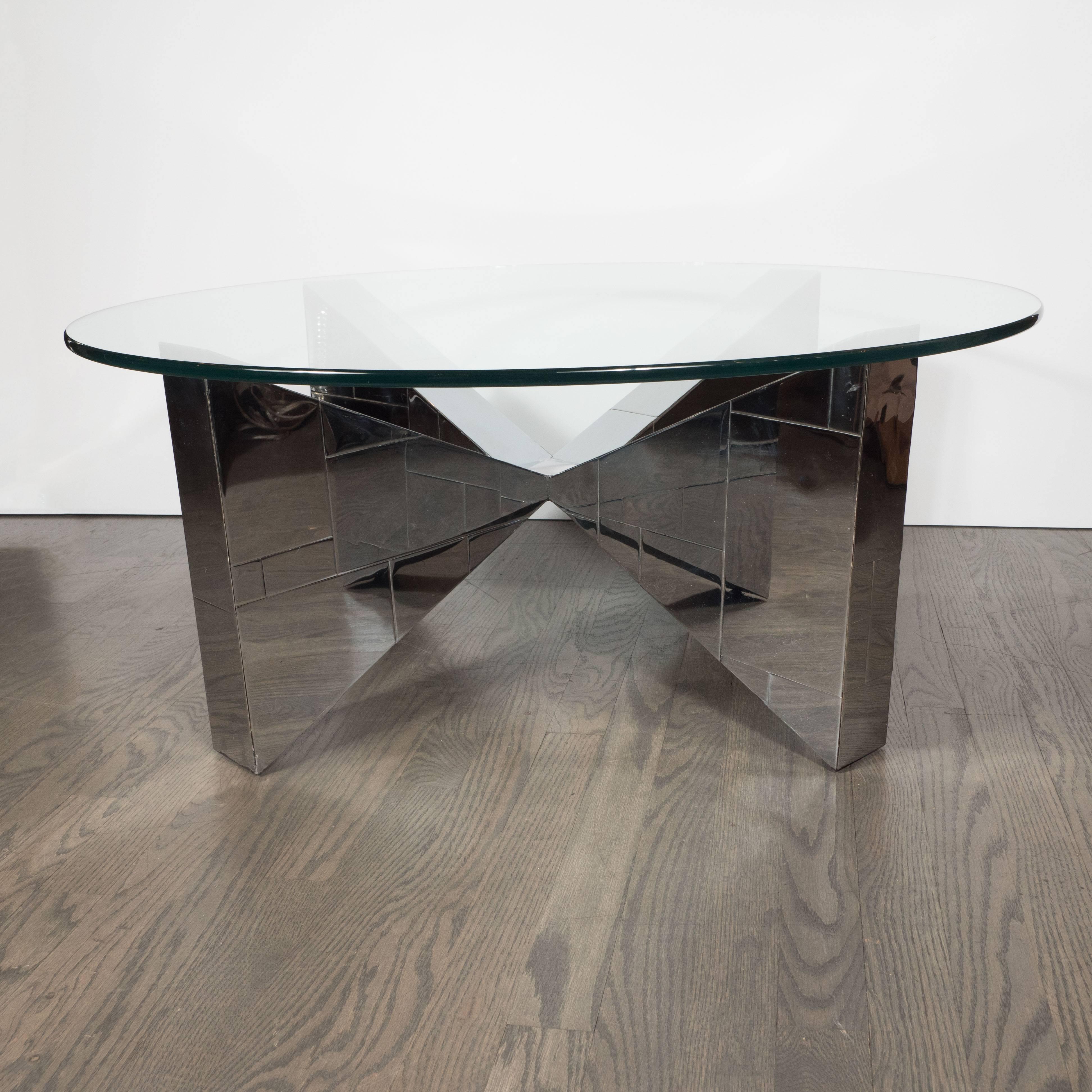This sophisticated Mid-Century Modern cocktail table represents part of Paul Evans celebrated 