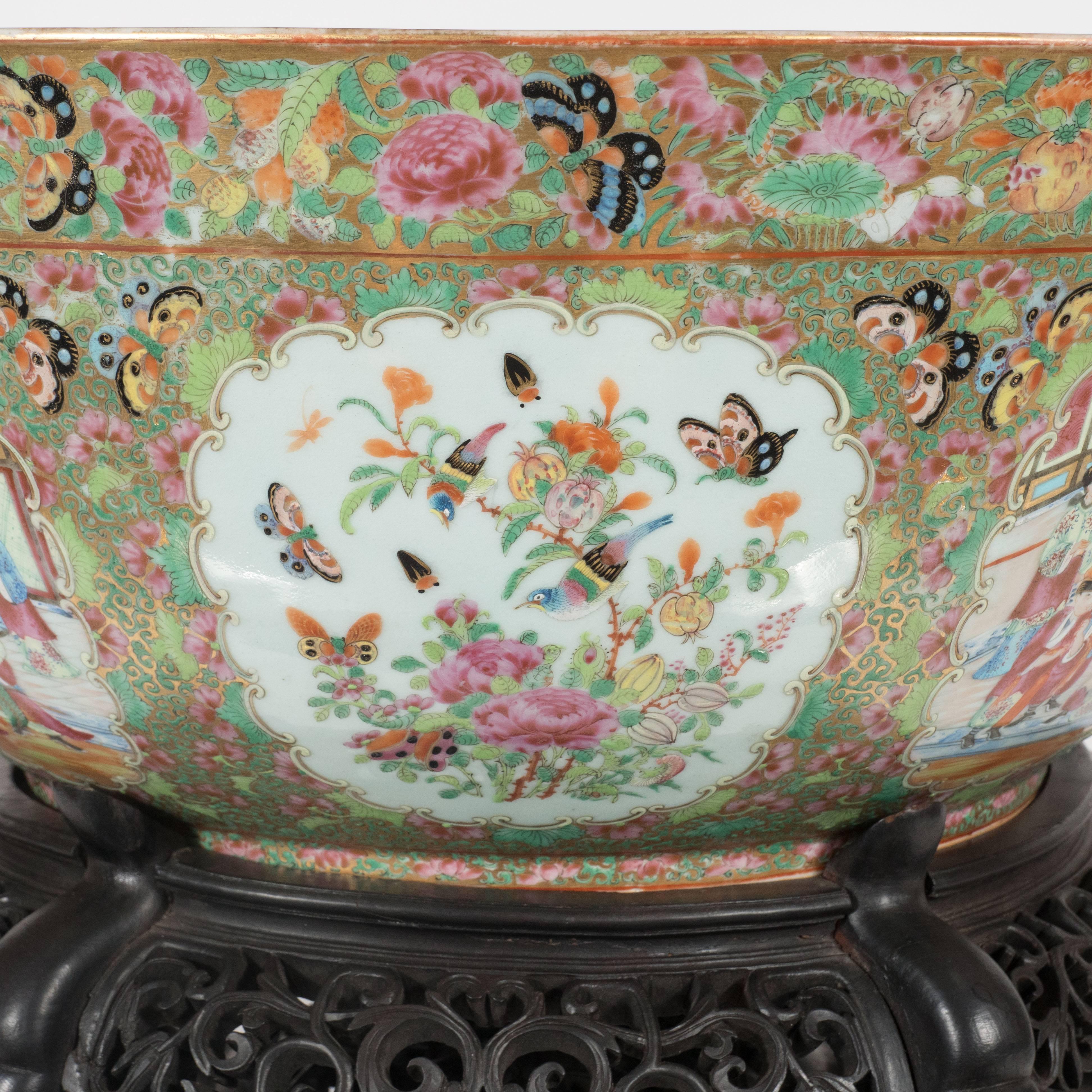 This rare and exquisite rose medallion porcelain bowl was realized in China, likely for an American market, circa 1840, when the West demonstrated a voracious demand for products of the east, especially silk tea and porcelain. This stunning piece