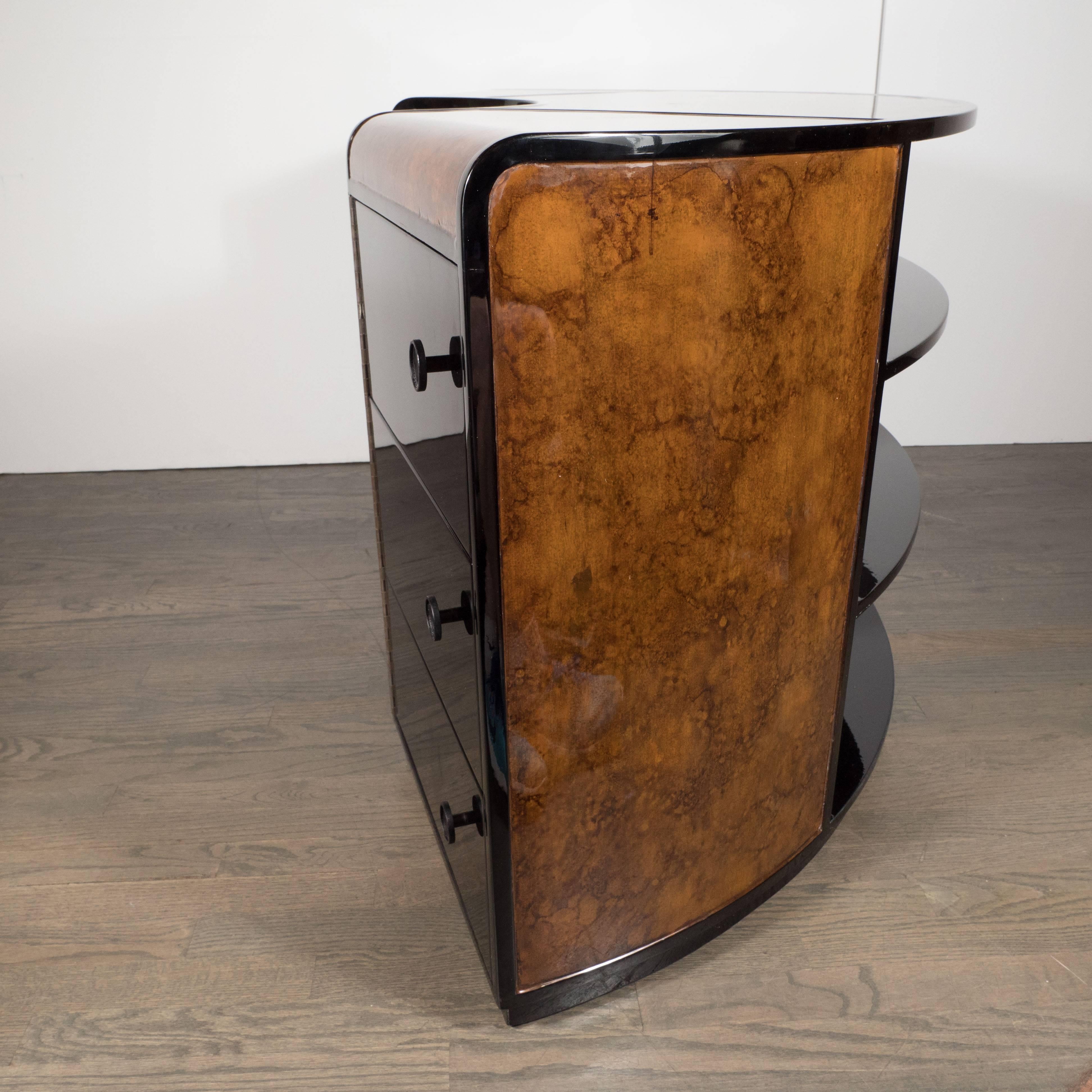 American Art Deco Book-Matched Burled Carpathian Elm and Black Lacquer Desk In Excellent Condition In New York, NY