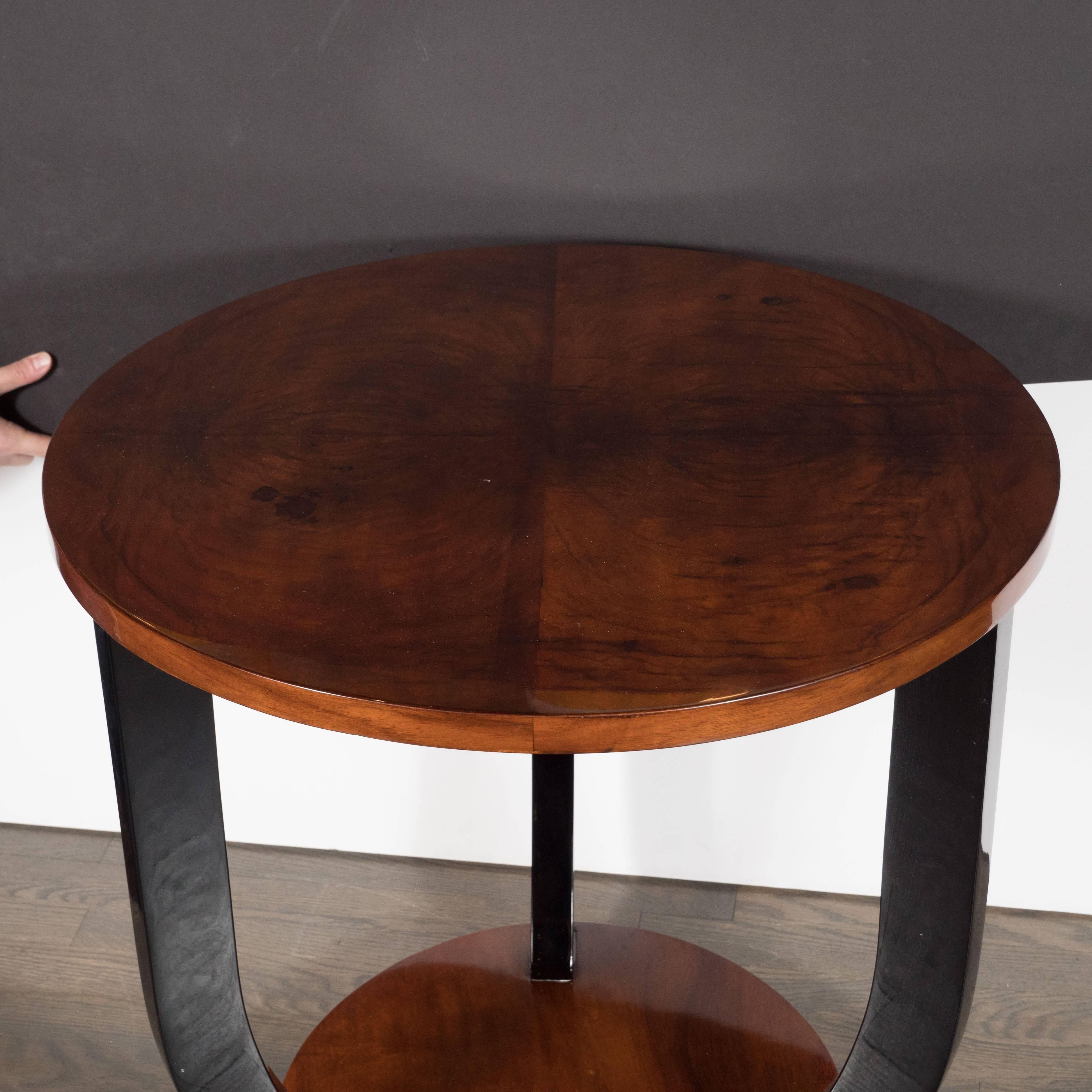 Zweistöckiger französischer Gueridon-Tisch aus Nussbaumholz und schwarzem Lack im Art déco-Stil, Art déco-Stil im Angebot 2