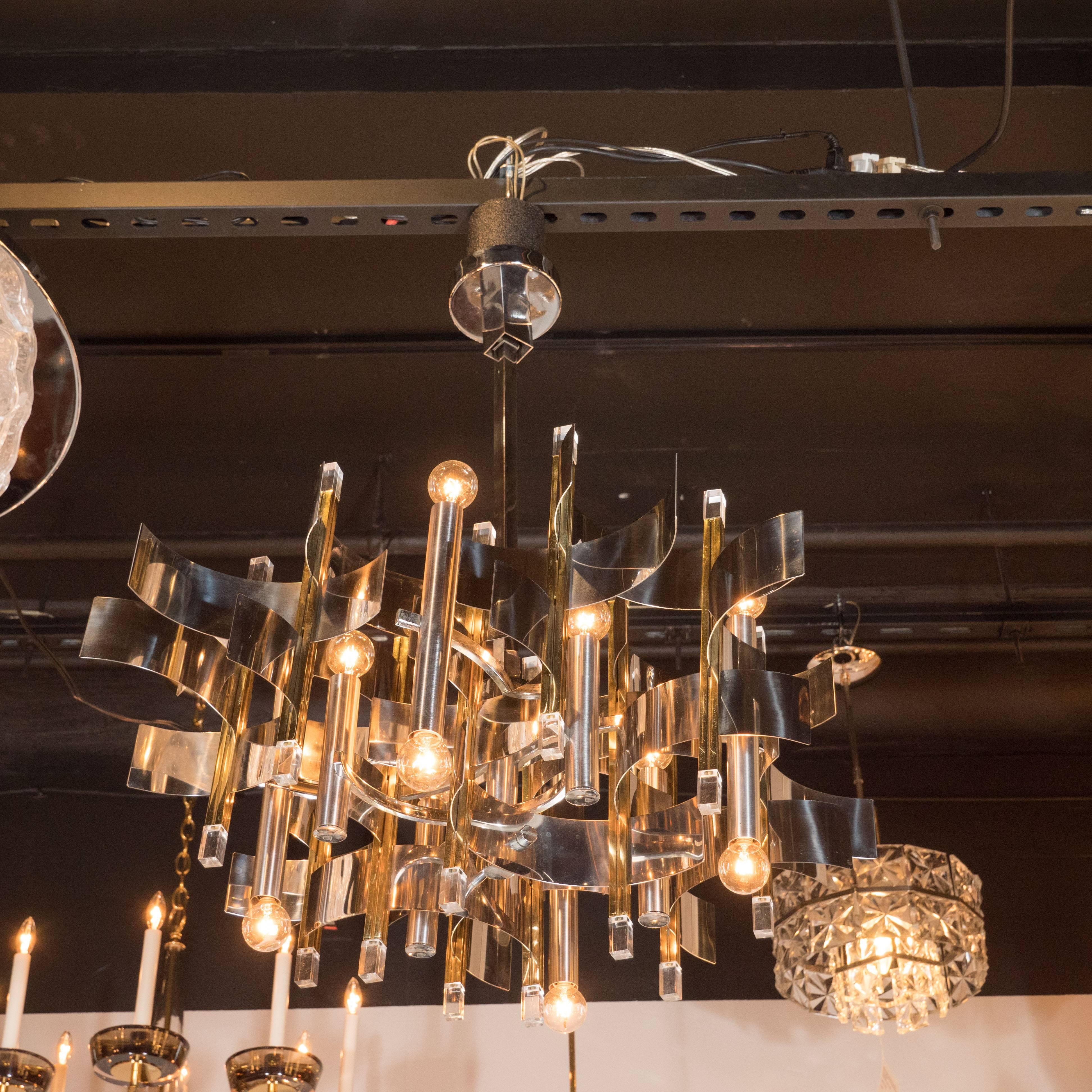 Italian Mid-Century Modern Brass, Chrome and Lucite Chandelier by Sciolari In Excellent Condition In New York, NY