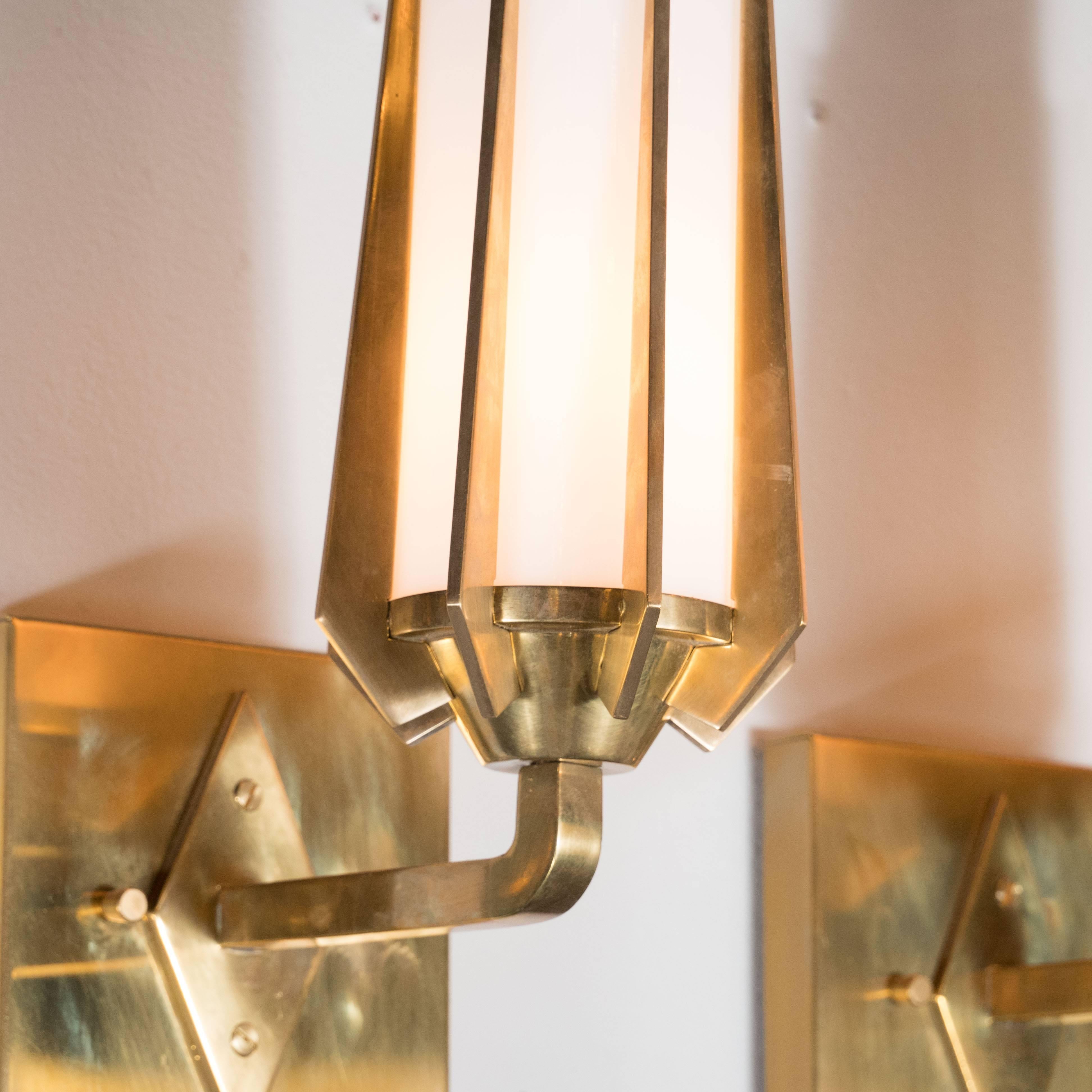 Pair of Midcentury Sconces in Brass and White Glass in the Manner of Gio Ponti In Excellent Condition In New York, NY