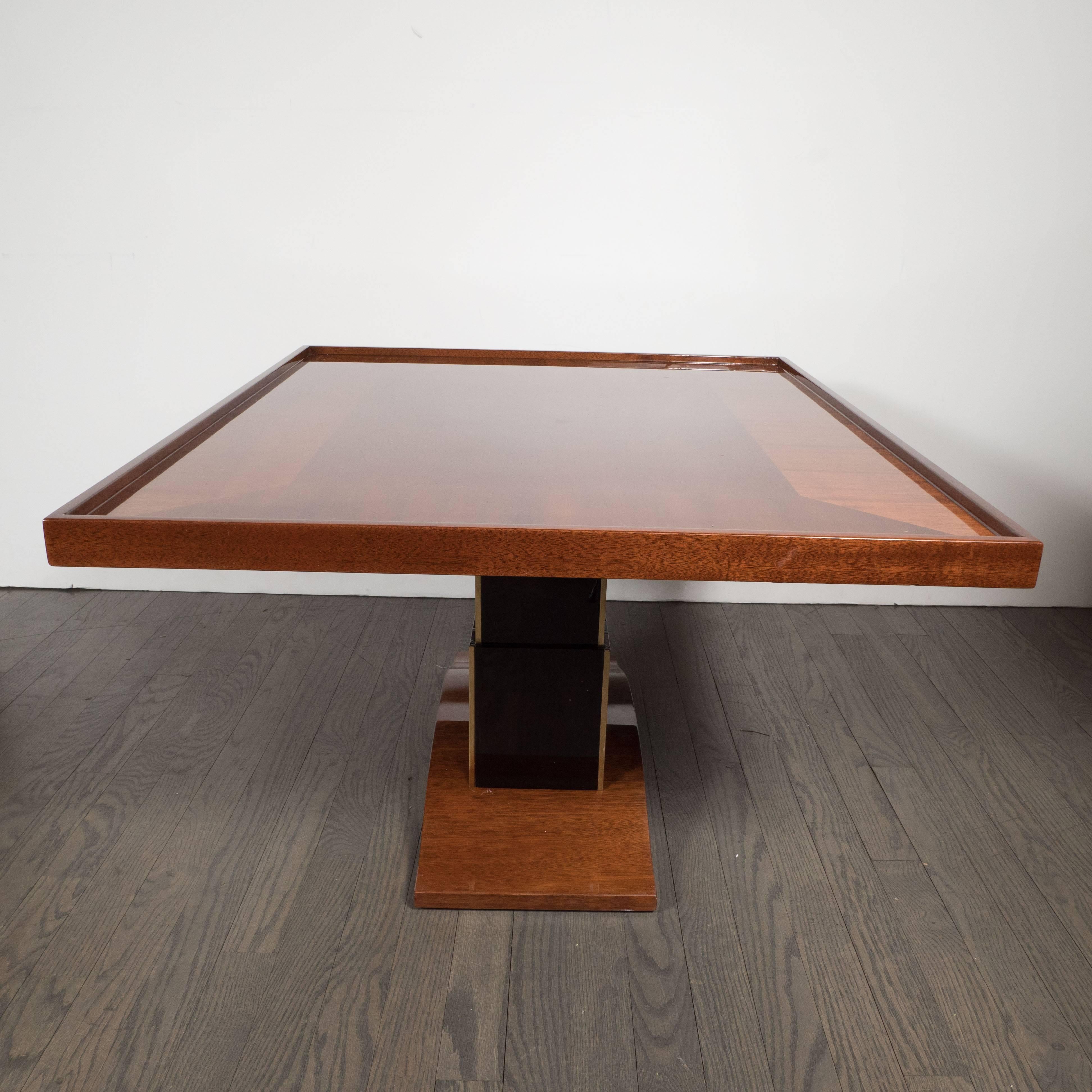 Art Deco Bookmatched Walnut and Mahogany Cocktail Table In Excellent Condition In New York, NY