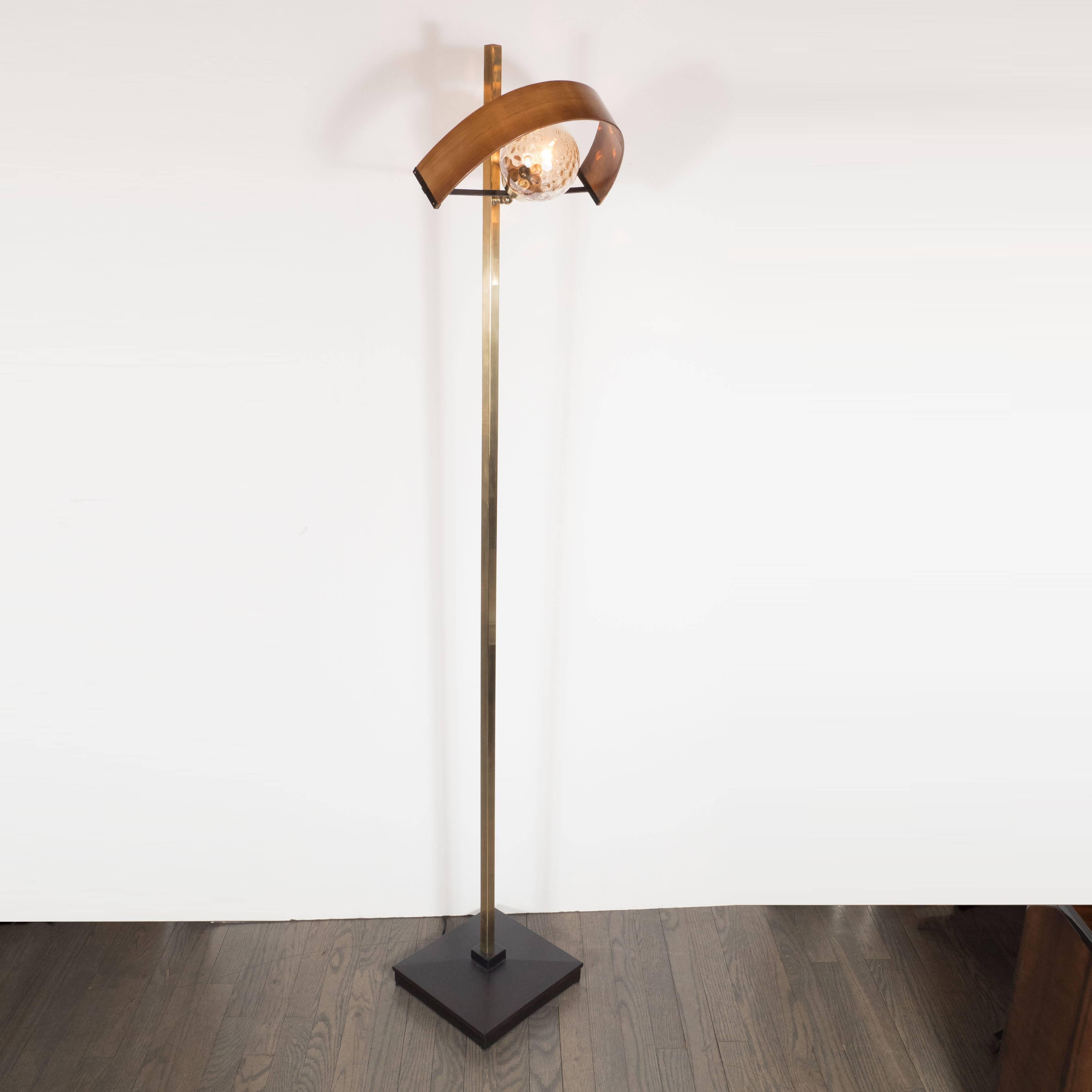 Sculptural Italian Mid-Century Modern Brass, Walnut & Textured Glass Floor Lamp In Excellent Condition In New York, NY
