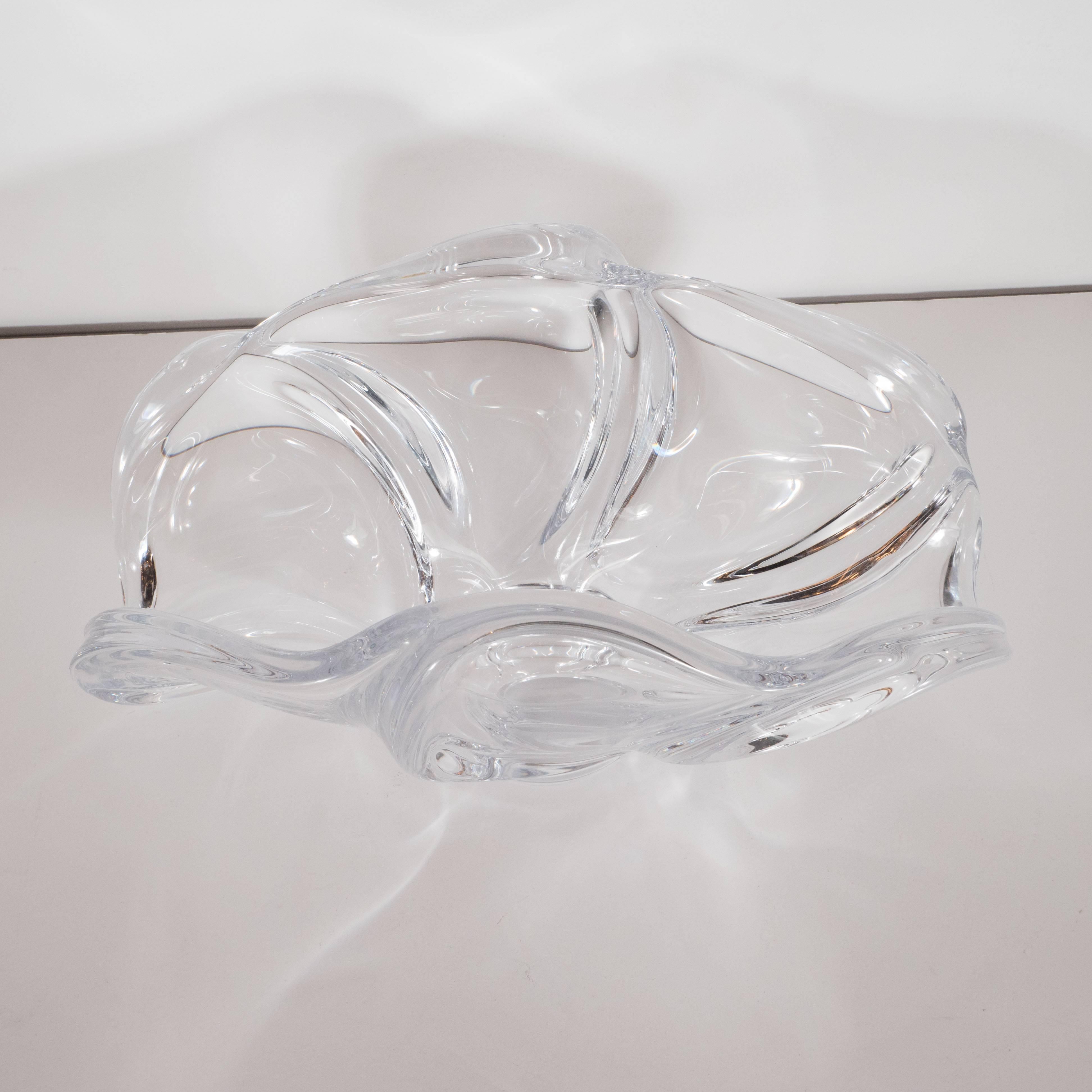 Moderne mundgeblasene skulpturale transluzente Schale von Art Vannes aus der Mitte des Jahrhunderts (Glas) im Angebot