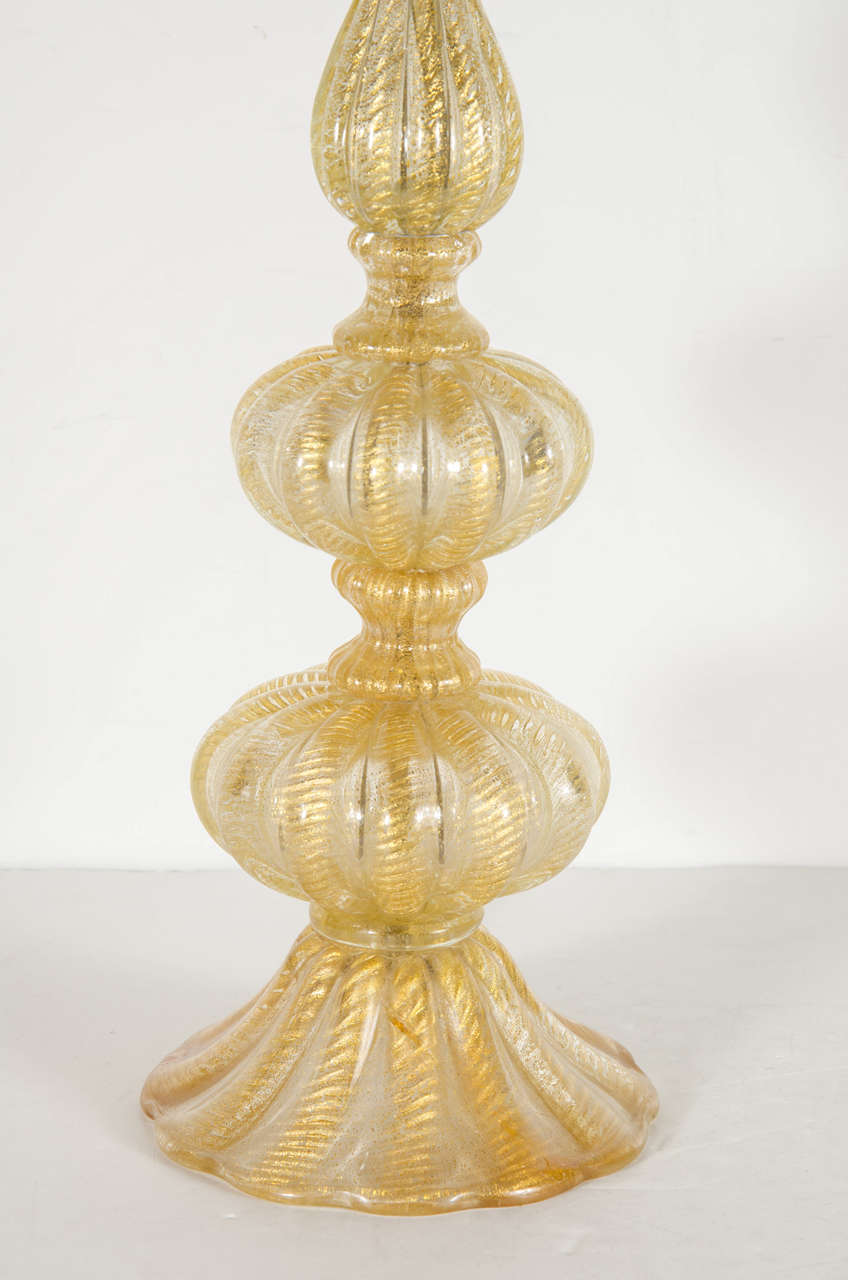 Italian Mid-Century Modern Hand-Blown Table Lamp, 24kt Gold Flecks by Barovier e Toso For Sale