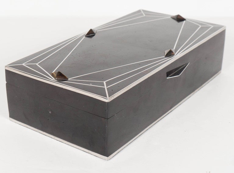 Exquisite Black Tab Shell Box with Silvered Inlay with Art Deco Diamond Design In Excellent Condition In New York, NY