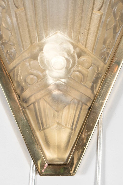 French Set of Four Art Deco Relief Glass and Brass Sconces by Degué
