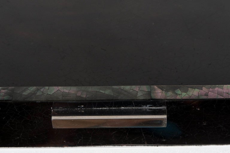 Octagon Shaped Blacktab Shell Tray with Tahiti Shell Inlay and Silvered Handles
