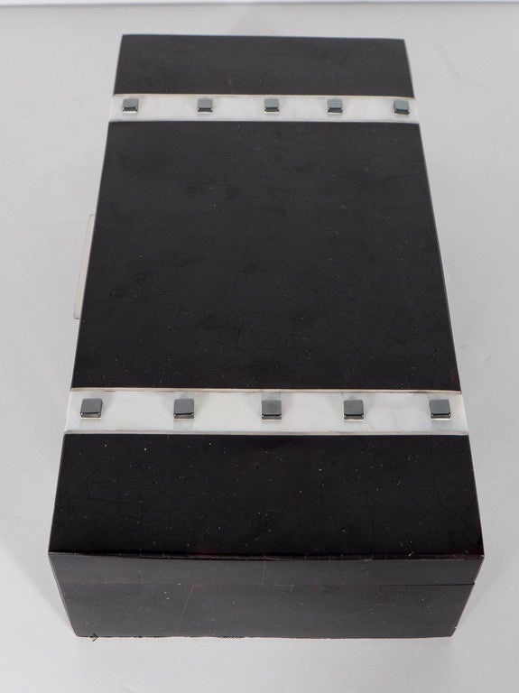 Black Lacquer Cracqueleur Box with Kabibi Inlay and Art Deco Square Motif 1