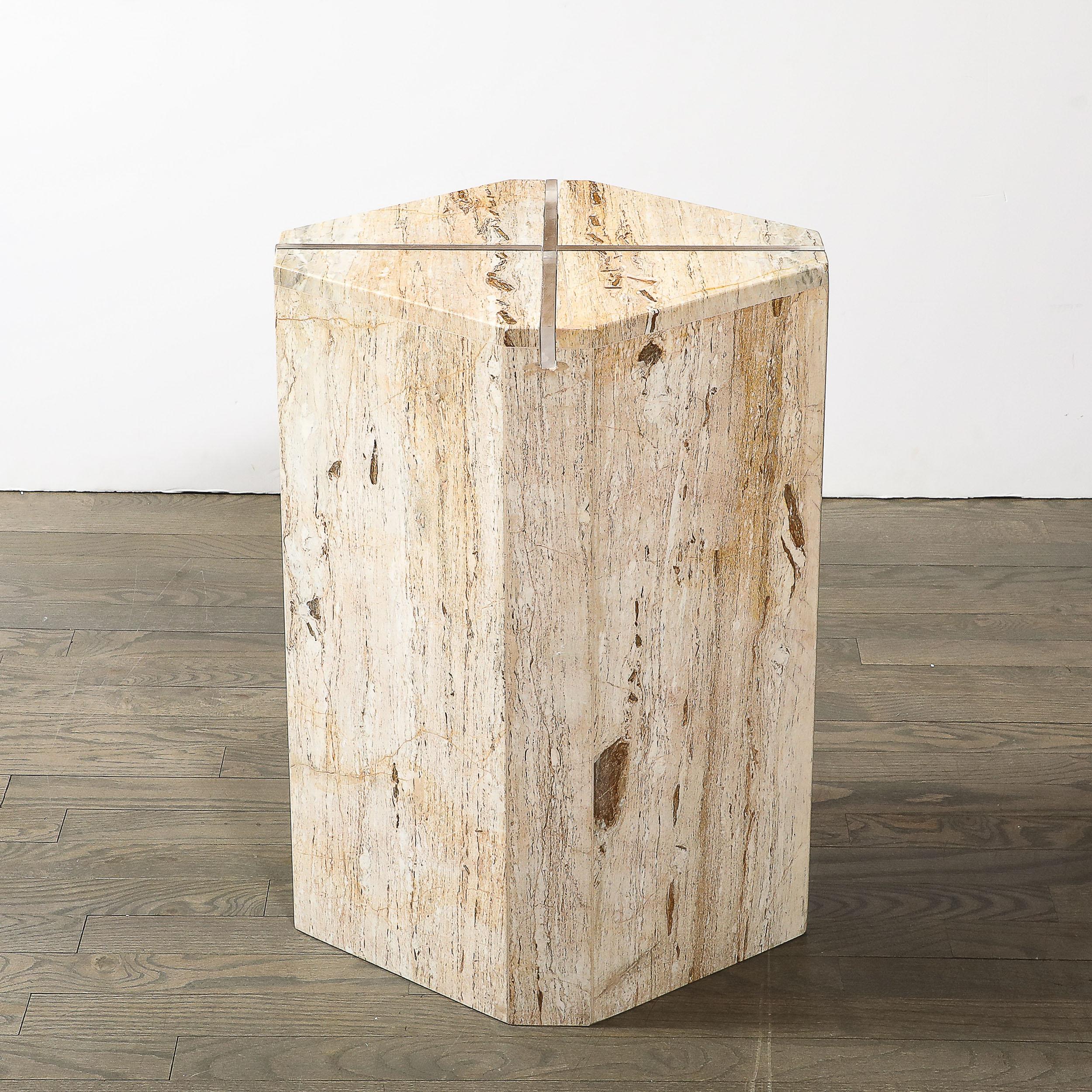 Sophisticated Mid-Century Modernist Crosslight Illuminating Travertine Pedestal In Excellent Condition For Sale In New York, NY