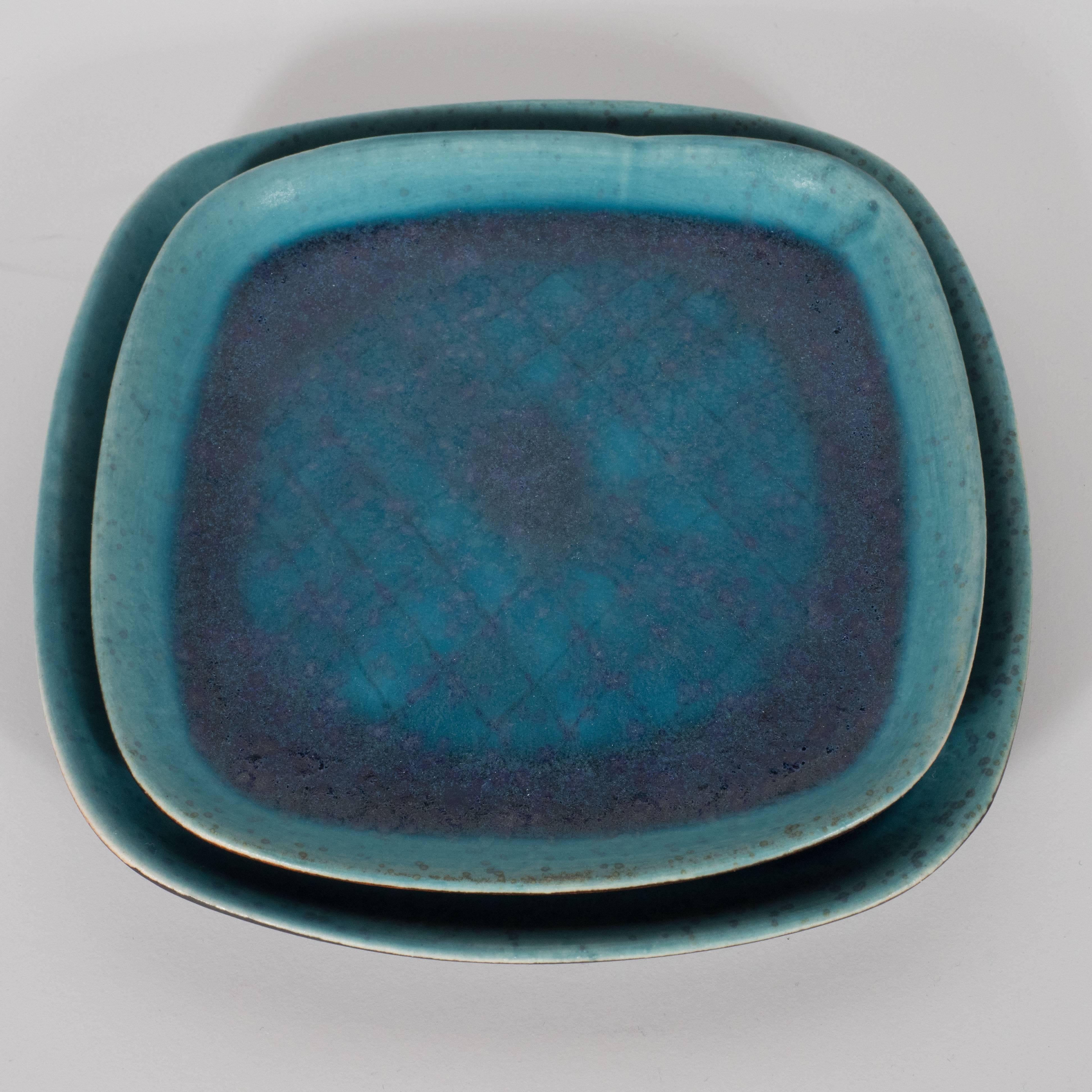 Pair of Mid-Century Modern Francis Joseph Von Tury Cerulean Blue Ceramic Trays In Excellent Condition In New York, NY