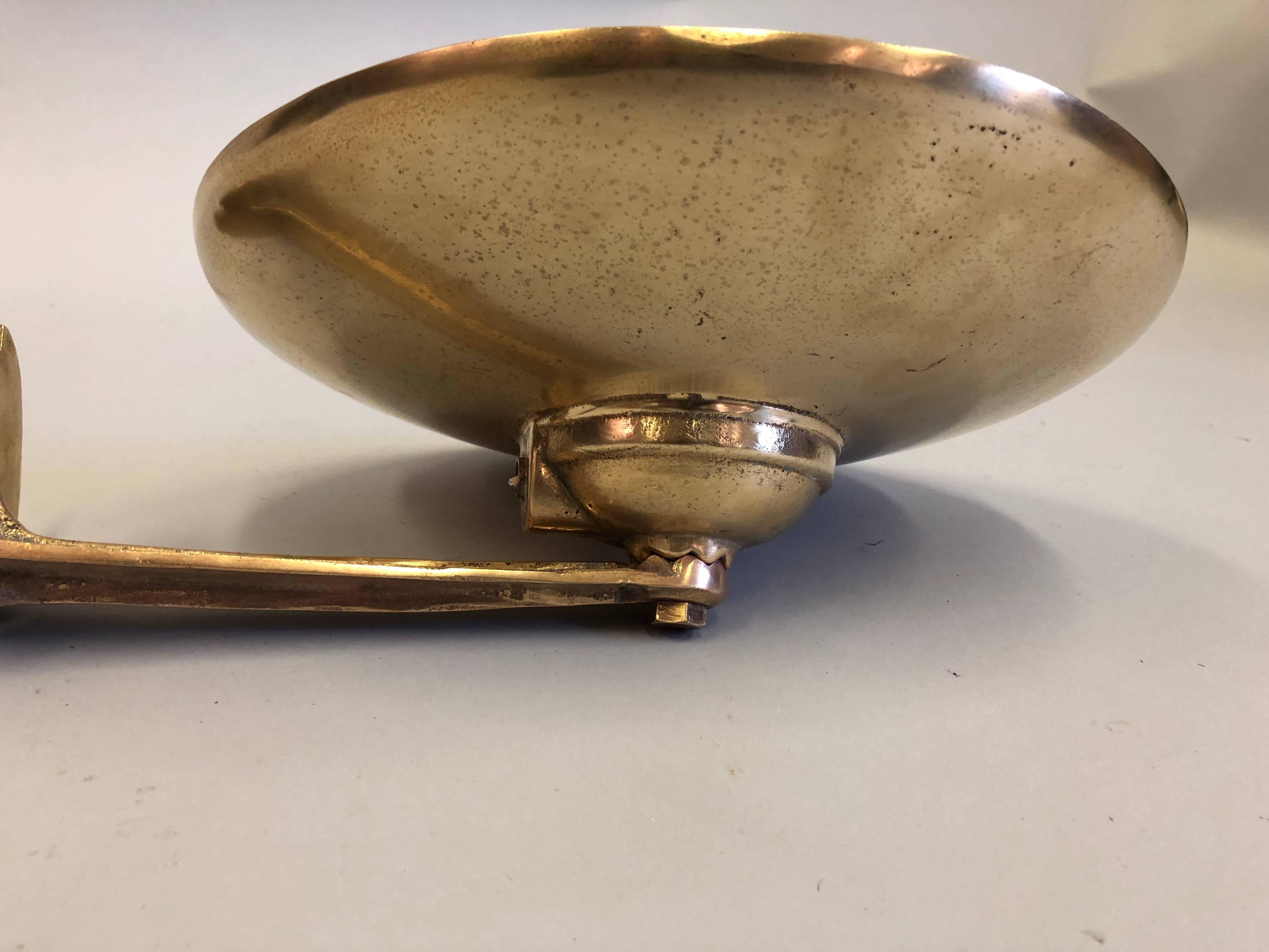 Tres grandes apliques de latón macizo italianos de mediados de siglo en Bueno estado para la venta en New York, NY