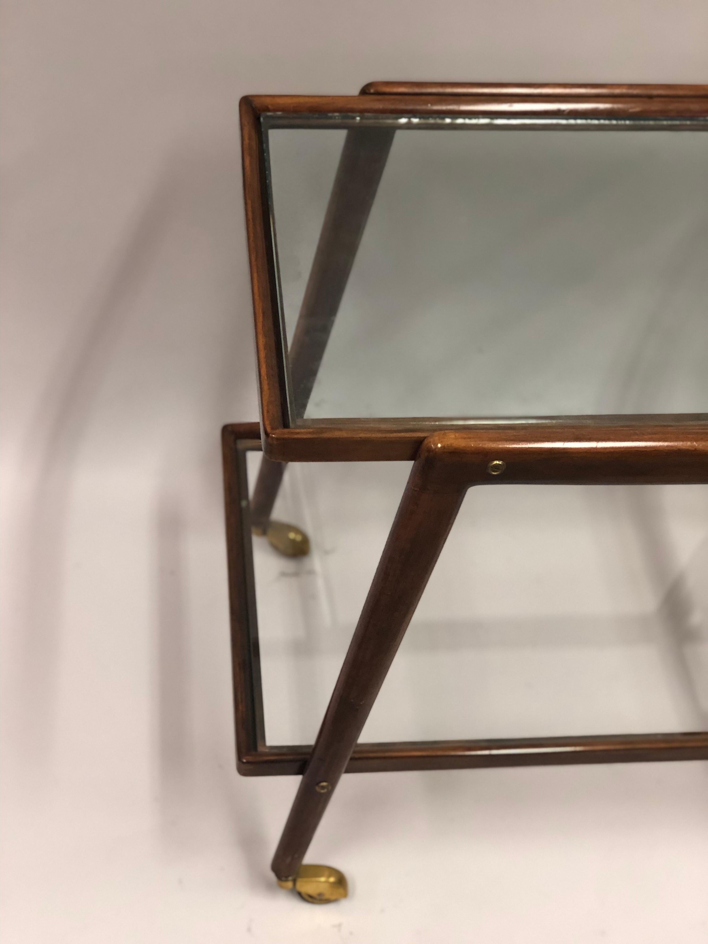 Italian Mid-Century Modern Walnut and Glass Bar Cart by Cesare Lacca 2