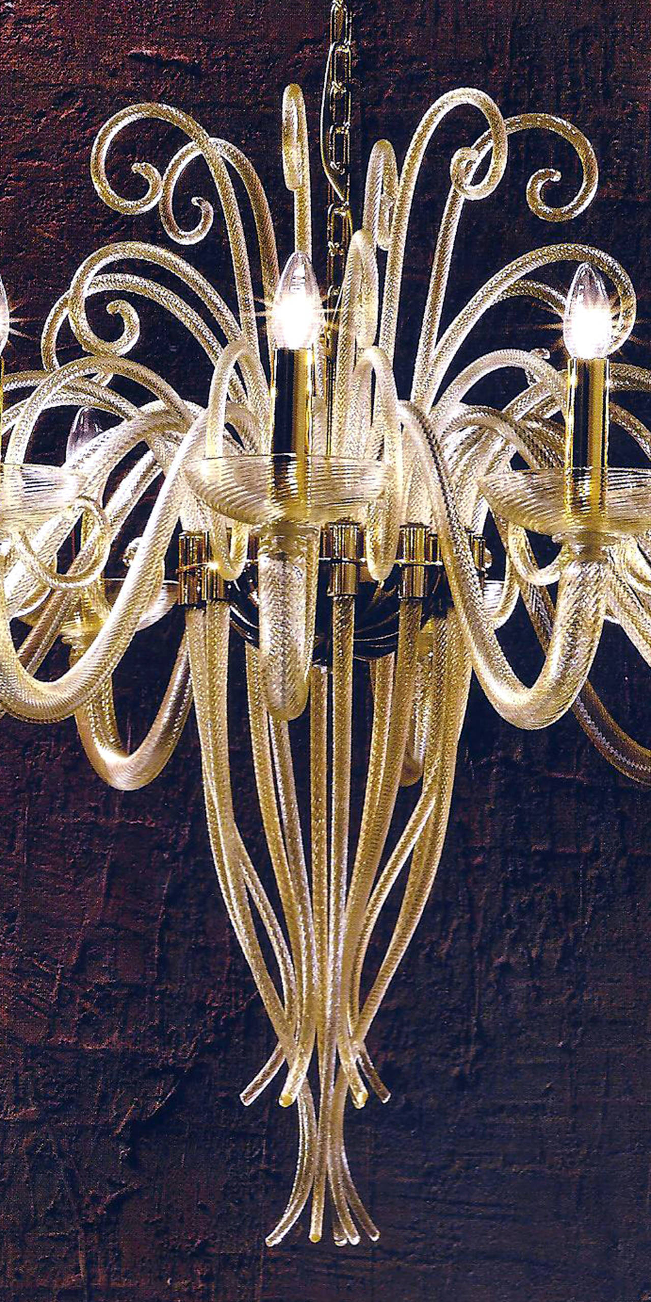 Large Mid-Century Modern Style Twelve-Arm Gold Murano Glass Chandelier In Excellent Condition For Sale In New York, NY
