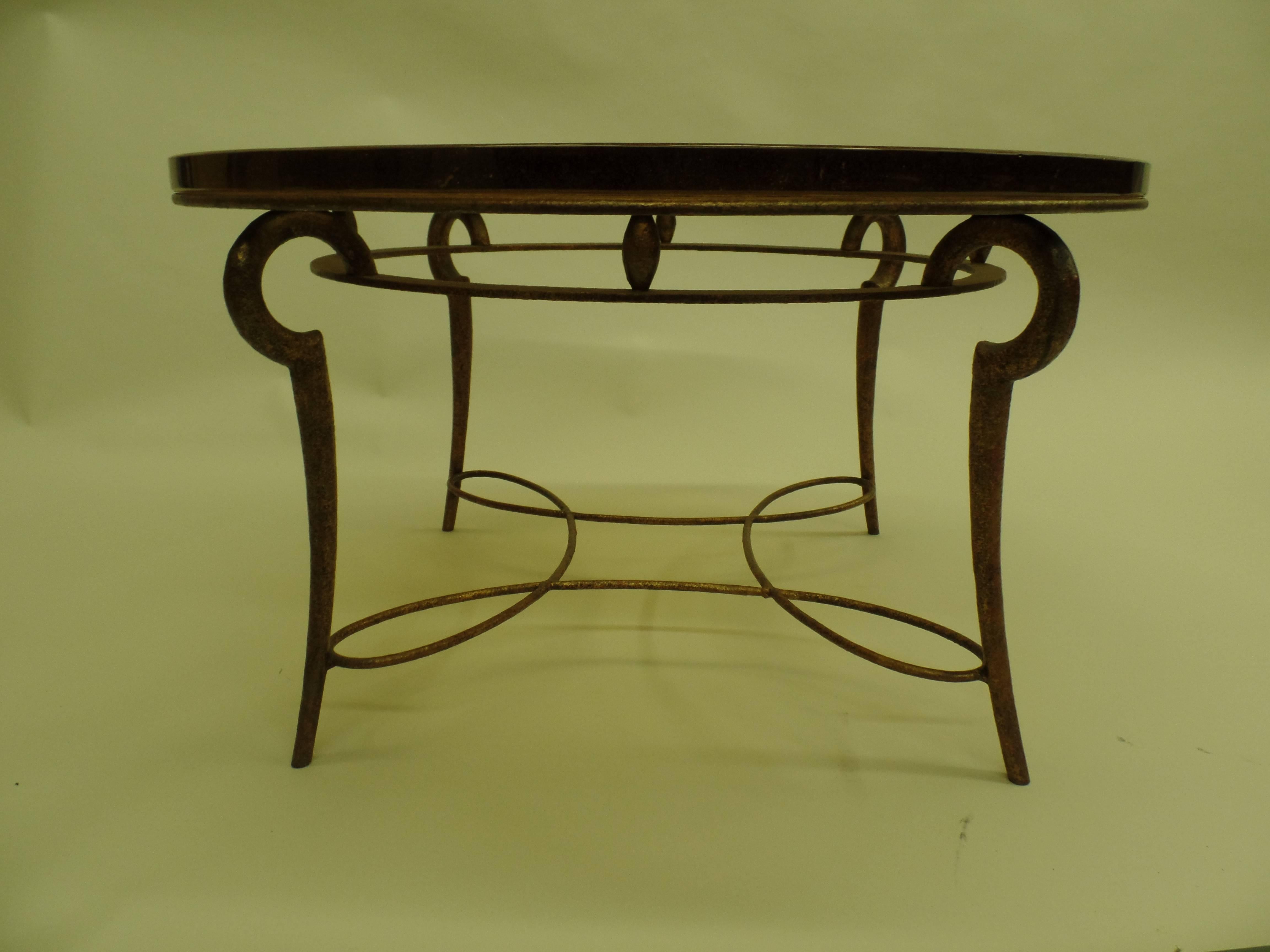 French Mid-Century Copper Gilt Wrought Iron Coffee Table by Rene Drouet, 1940 In Good Condition For Sale In New York, NY