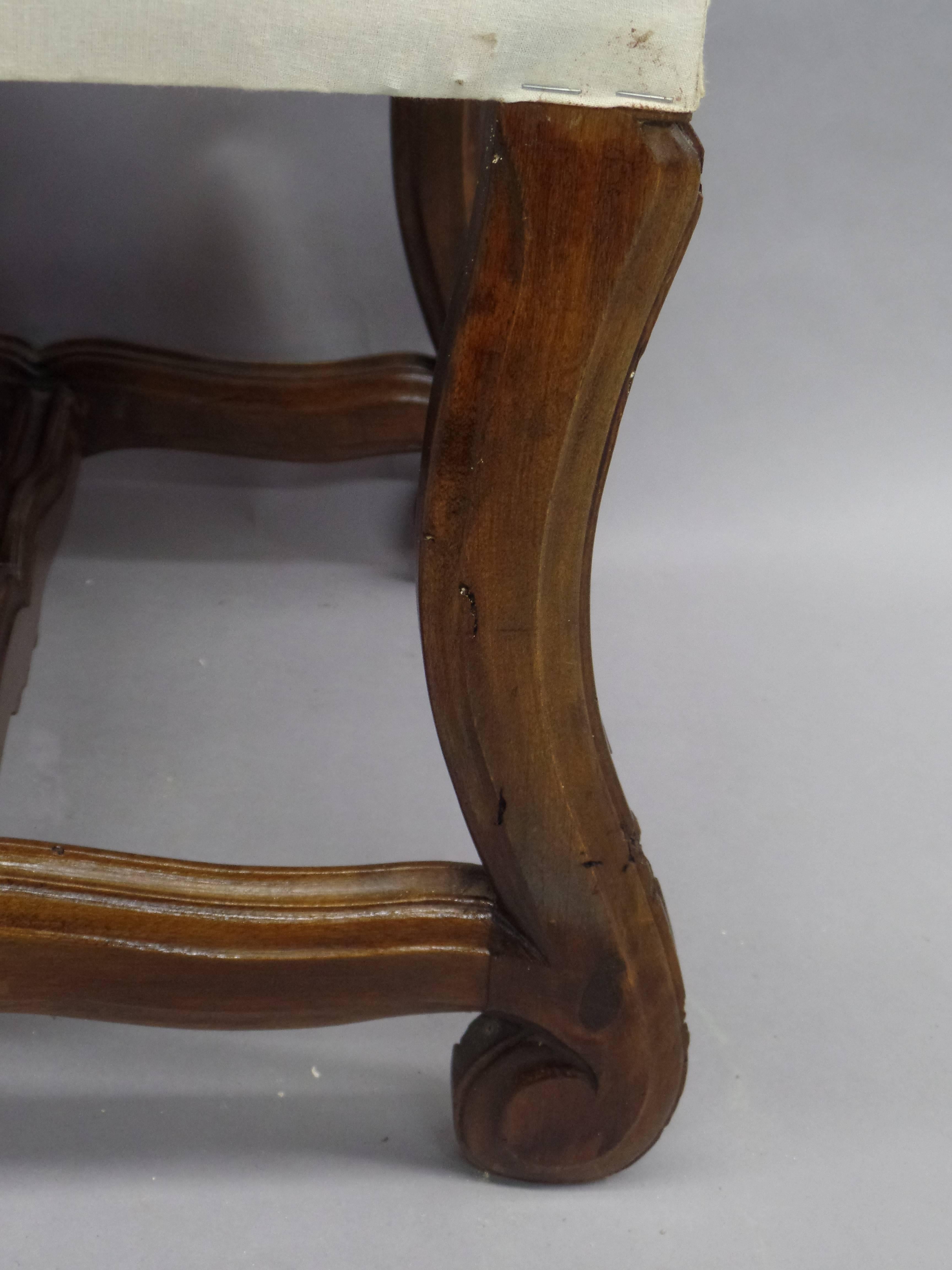 Wood Pair of French 1930s Carved Stools or Benches in the Louis XIV Style For Sale