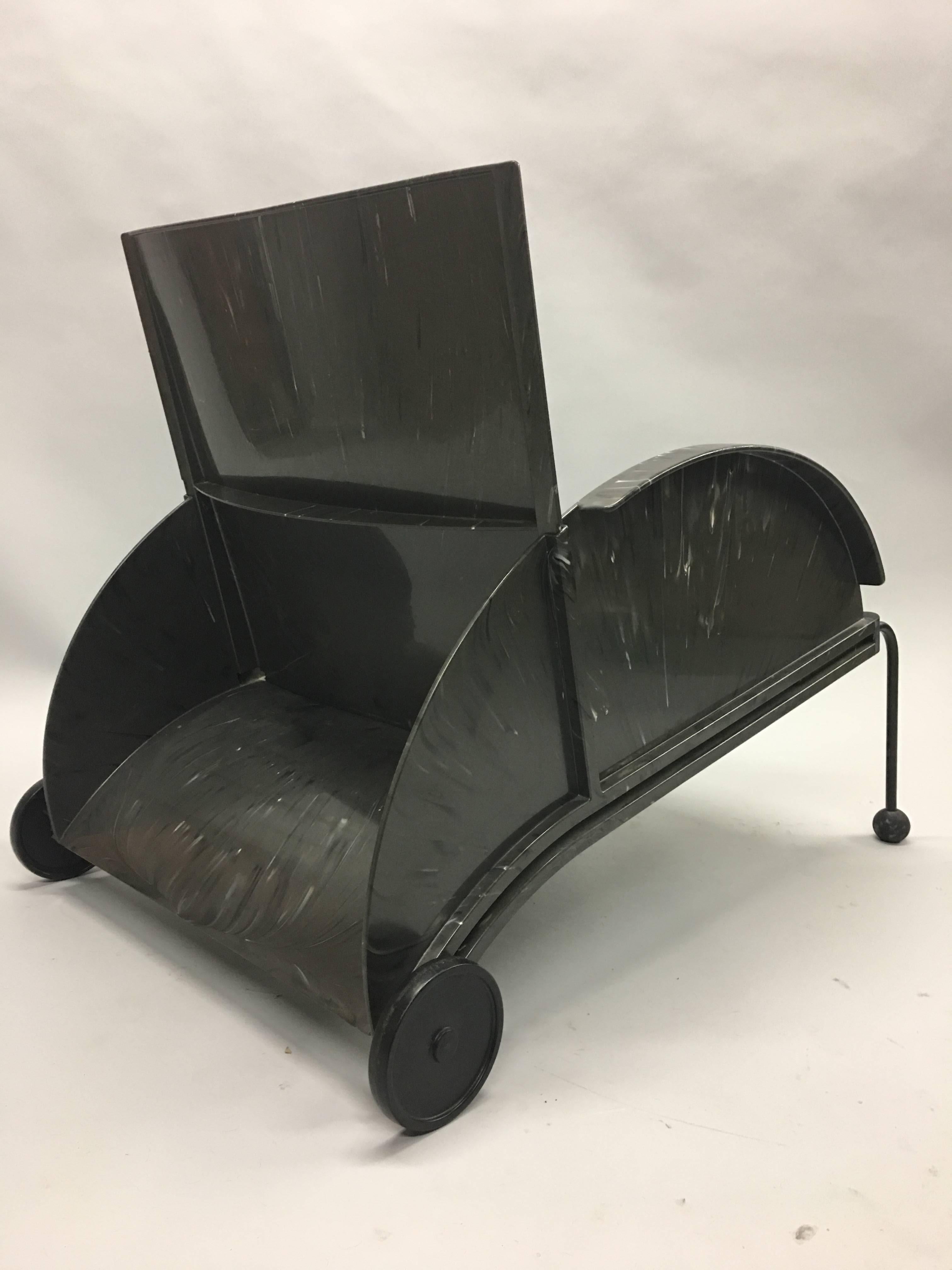 Pair of Italian 'Memphis Design' Lounge / Garden Chairs by Castelli Ferrieri For Sale 2
