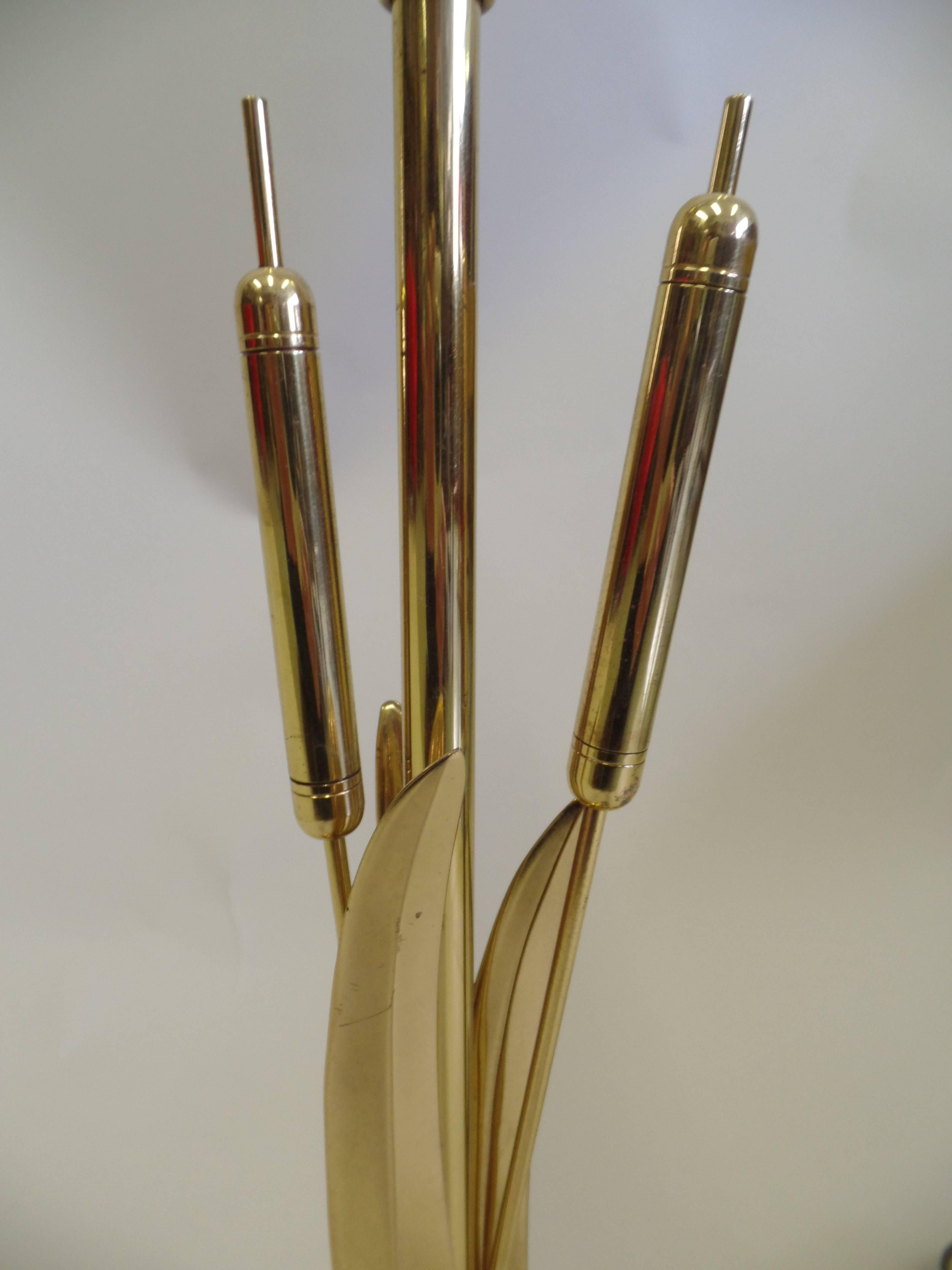 Pair of French Mid-Century Modern Brass Table Lamps Attributed to Maison Charles In Good Condition For Sale In New York, NY