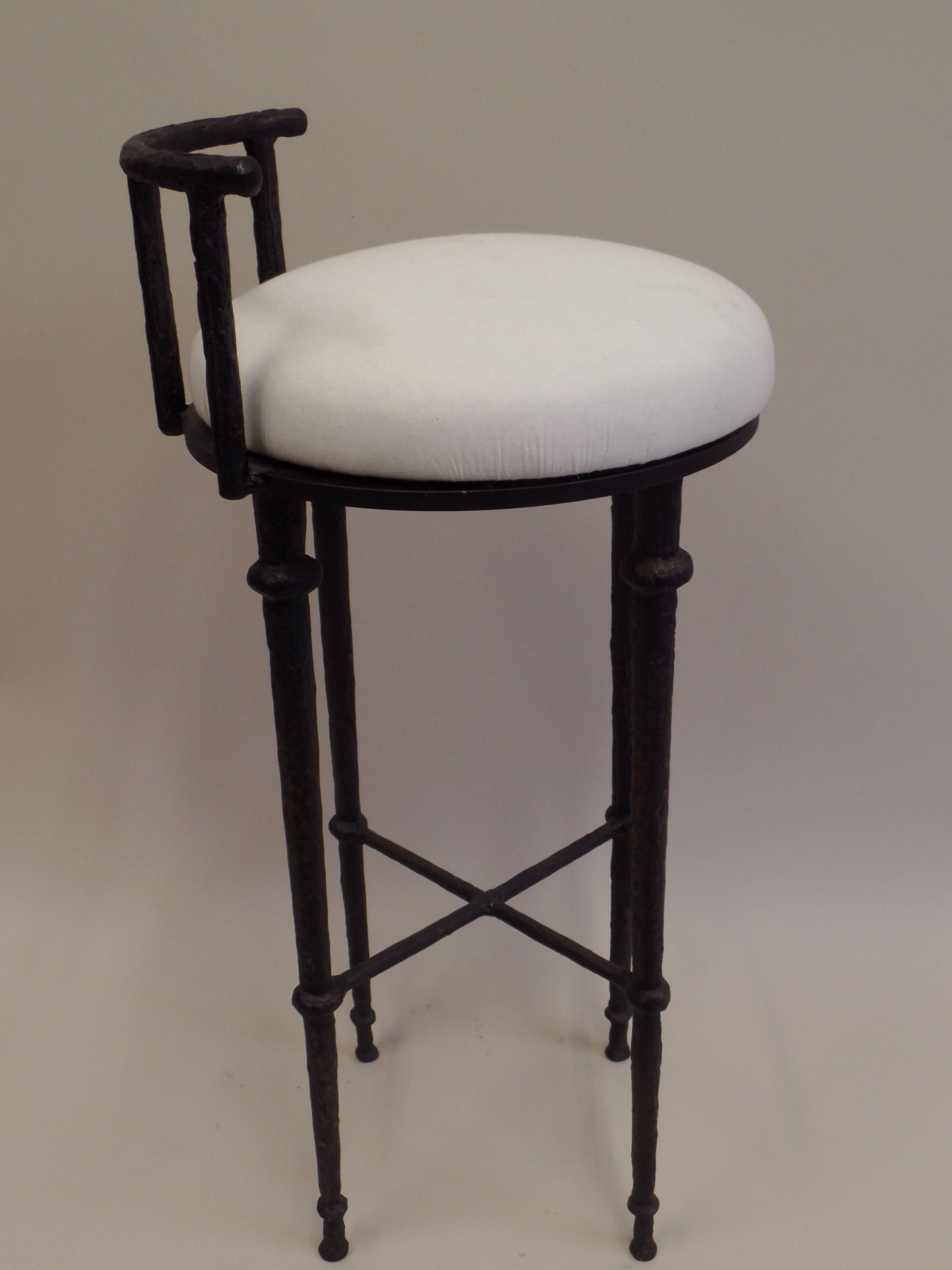 Three French Mid-Century Modern Neoclassical Solid Bronze Bar Stools, Giacometti In Excellent Condition For Sale In New York, NY