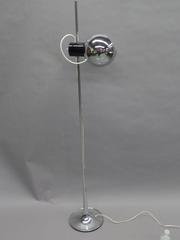 Italian Mid-Century Modern Adjustable and Articulated Floor Lamp by Reggiani