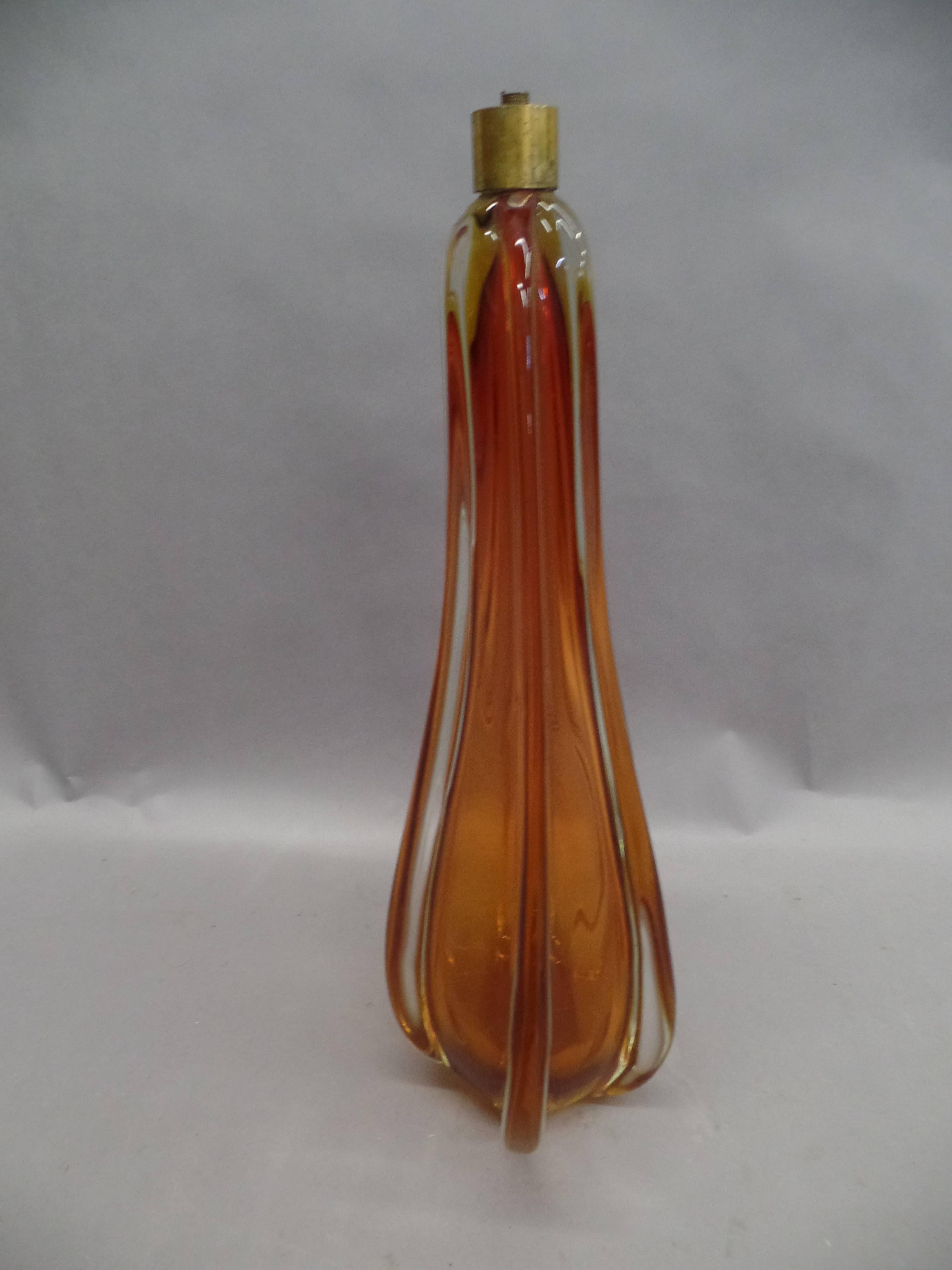 Handblown Mid-Century Modern Murano / Venetian Glass Table Lamp Base by Seguso In Excellent Condition For Sale In New York, NY