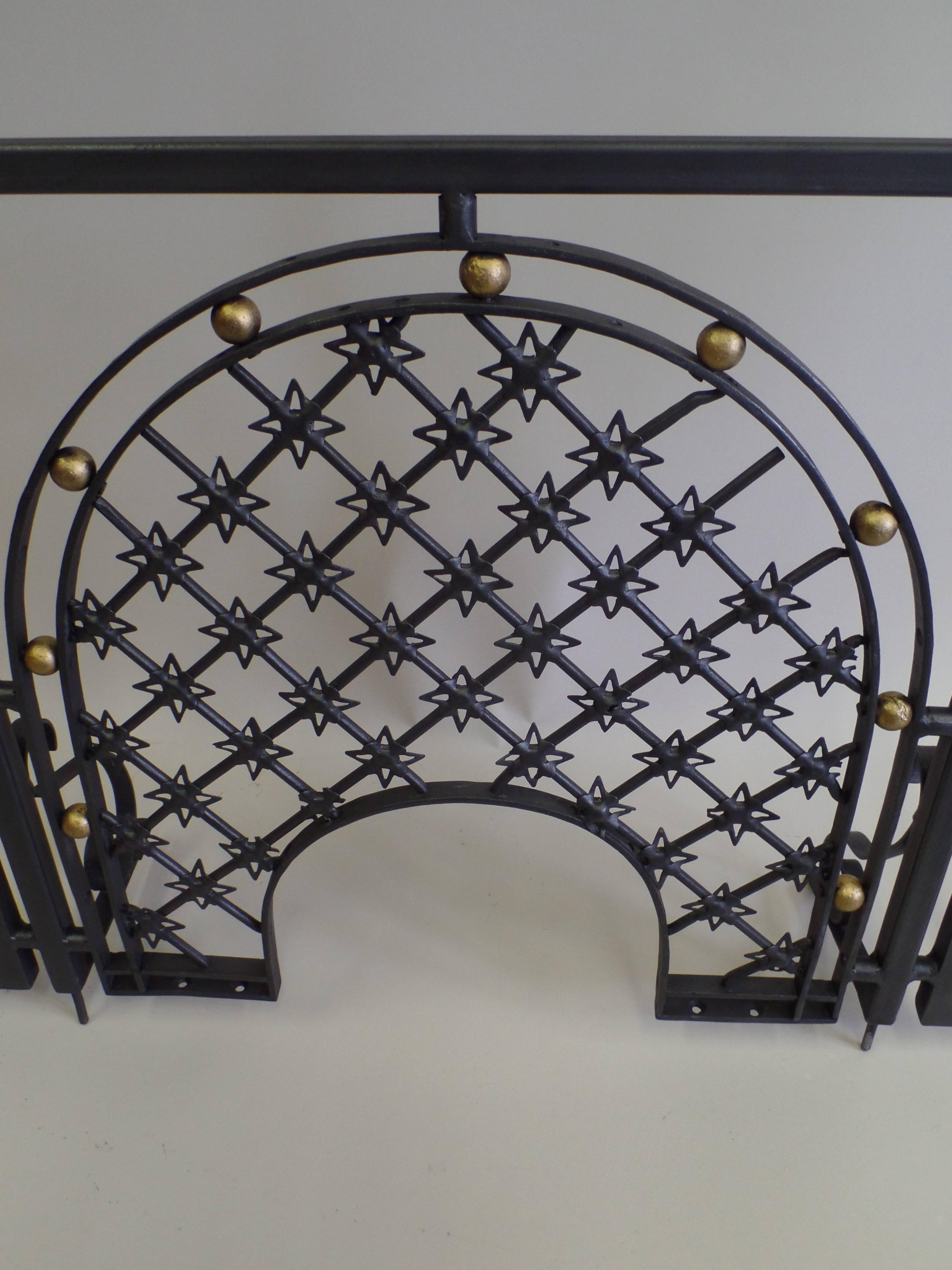 Two French Mid-Century Wrought Iron Fire Screens Attributed to Gilbert Poillerat In Excellent Condition For Sale In New York, NY