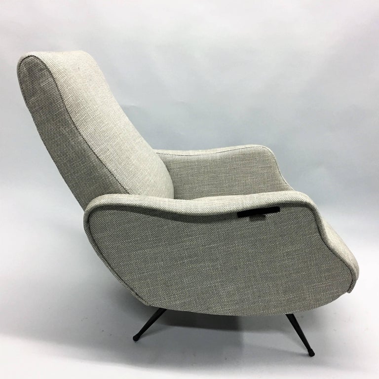 Pair of Mid-Century Modern Lounge Chairs/ Recliners Style Marco Zanuso