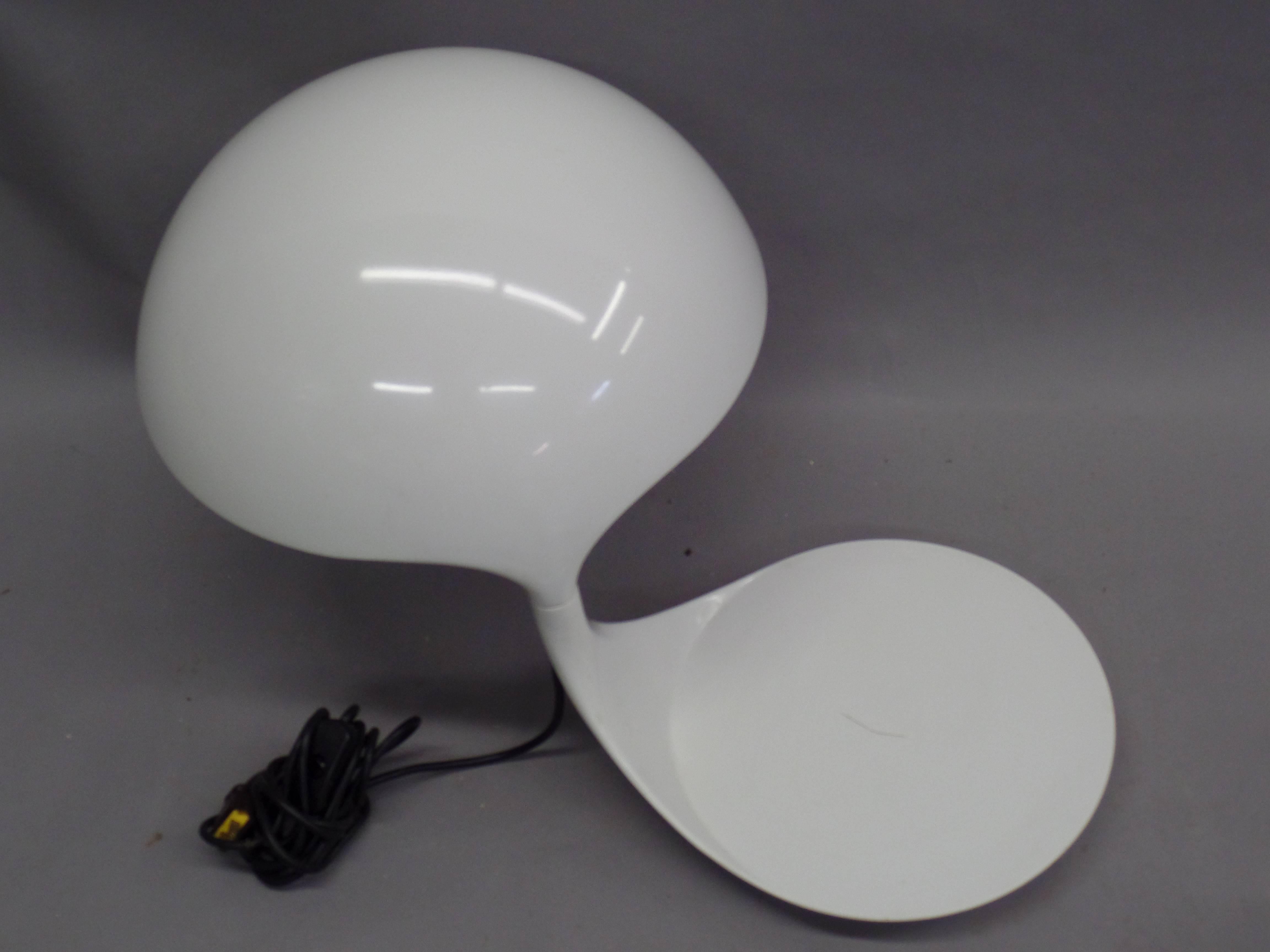 Plastic Iconic Italian Design 'Cobra' Table Lamp by Elio Martinelli