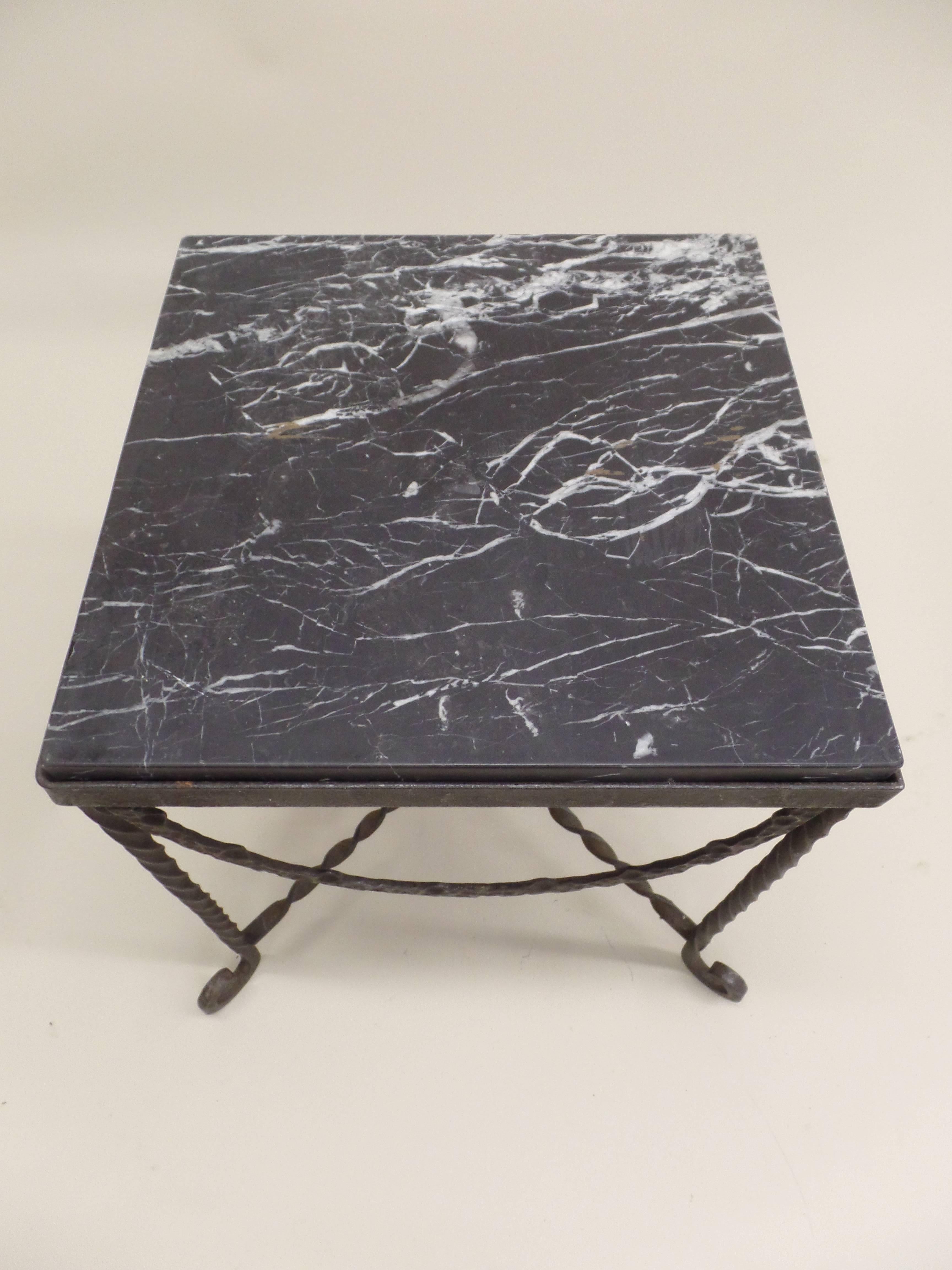 Pair of French Art Deco Hammered Iron Side Tables Attributed Edgar Brandt In Good Condition In New York, NY