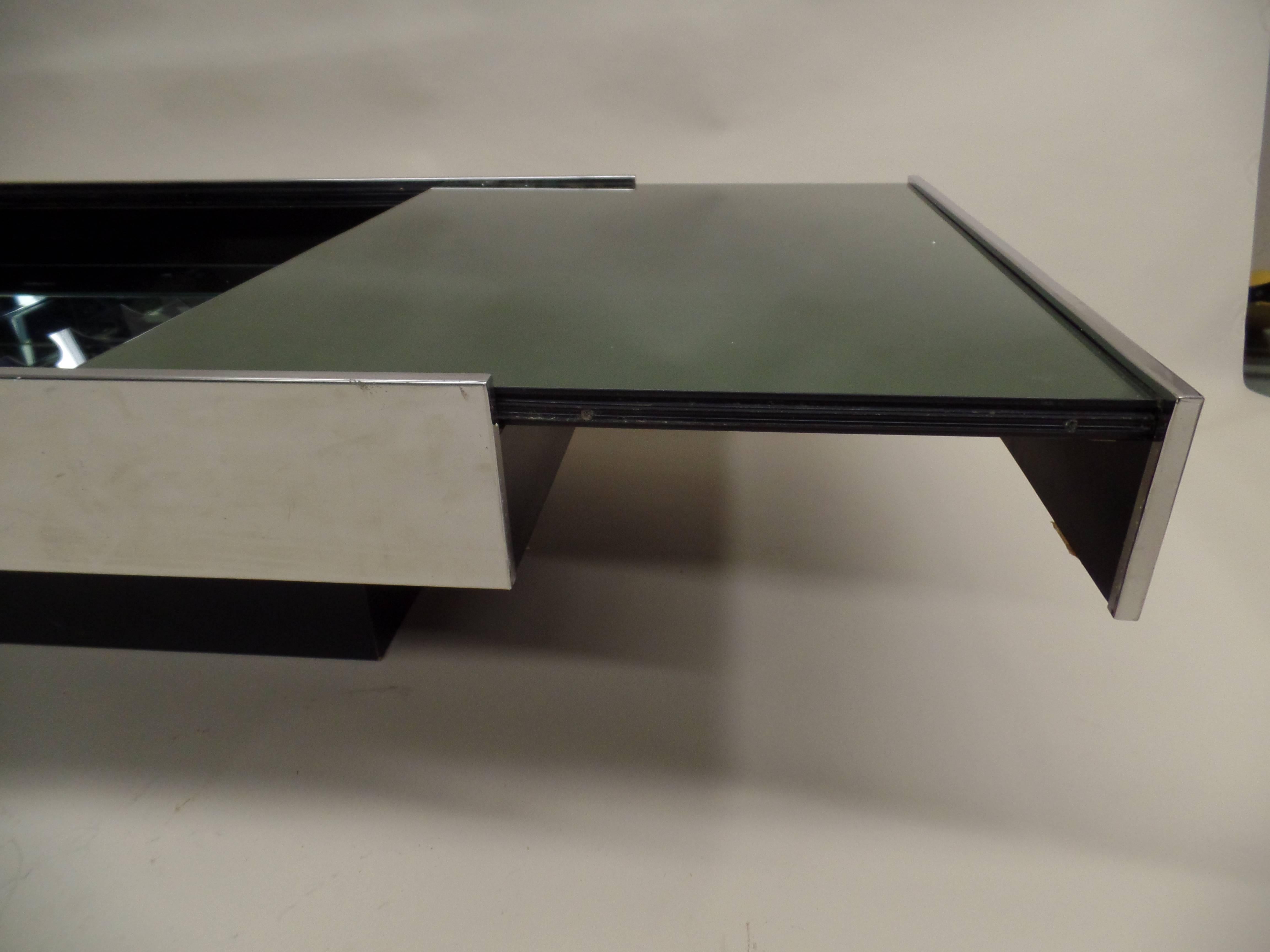 Expandable Italian Mid-Century Modern Coffee Table by Willy Rizzo for Cidue 1970 2